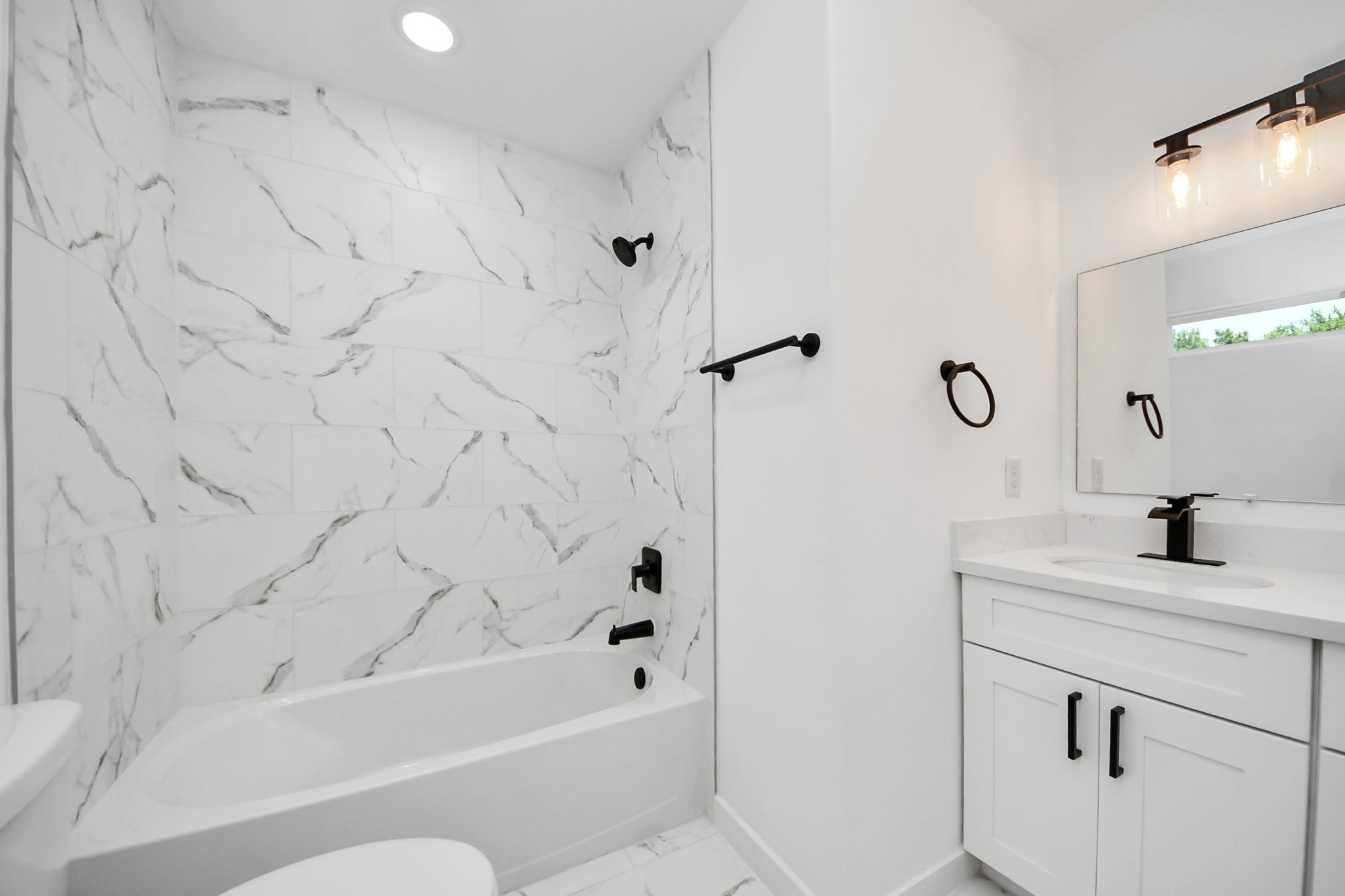 8021 Birmingham Street B Property Photo 27