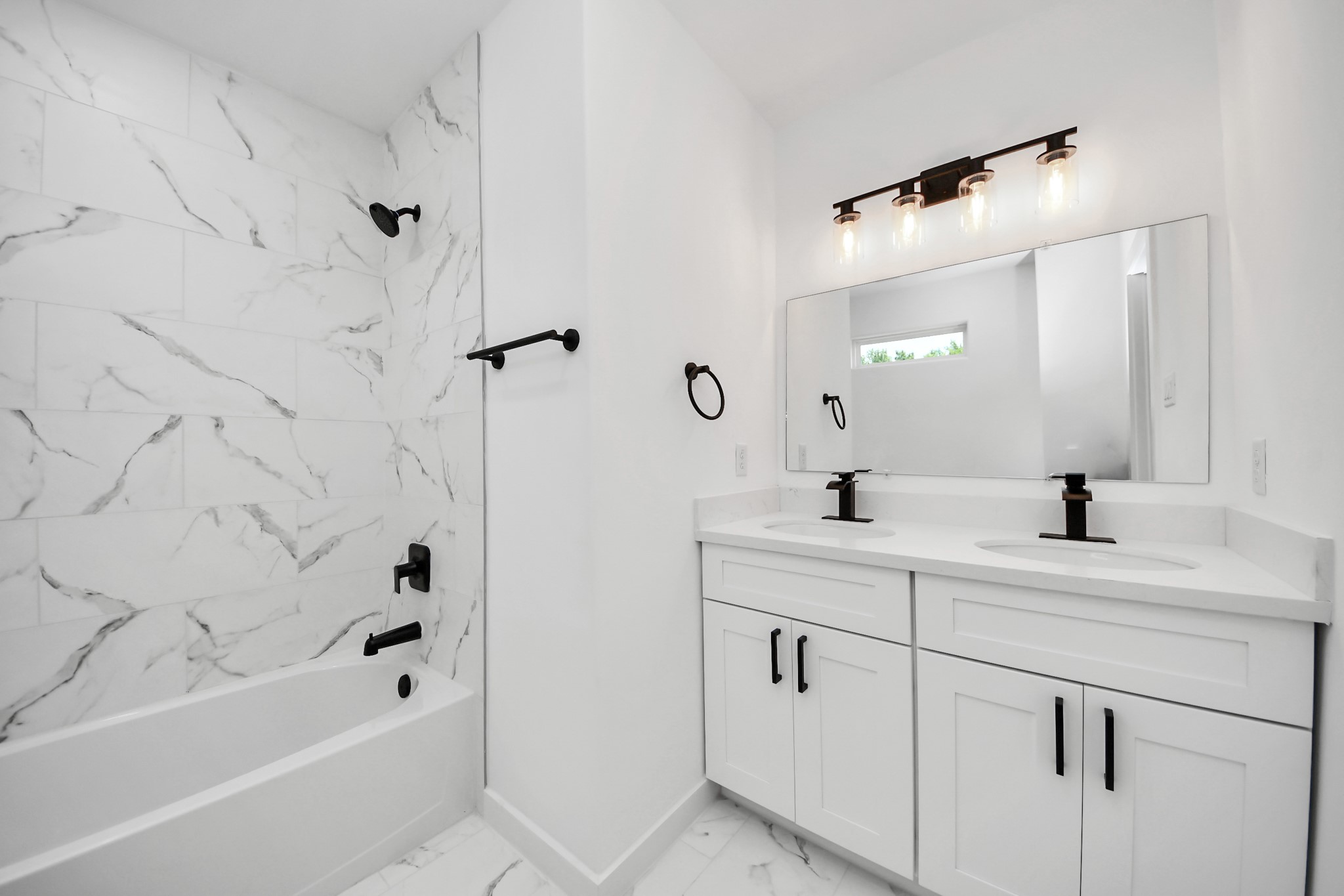 8021 Birmingham Street B Property Photo 28