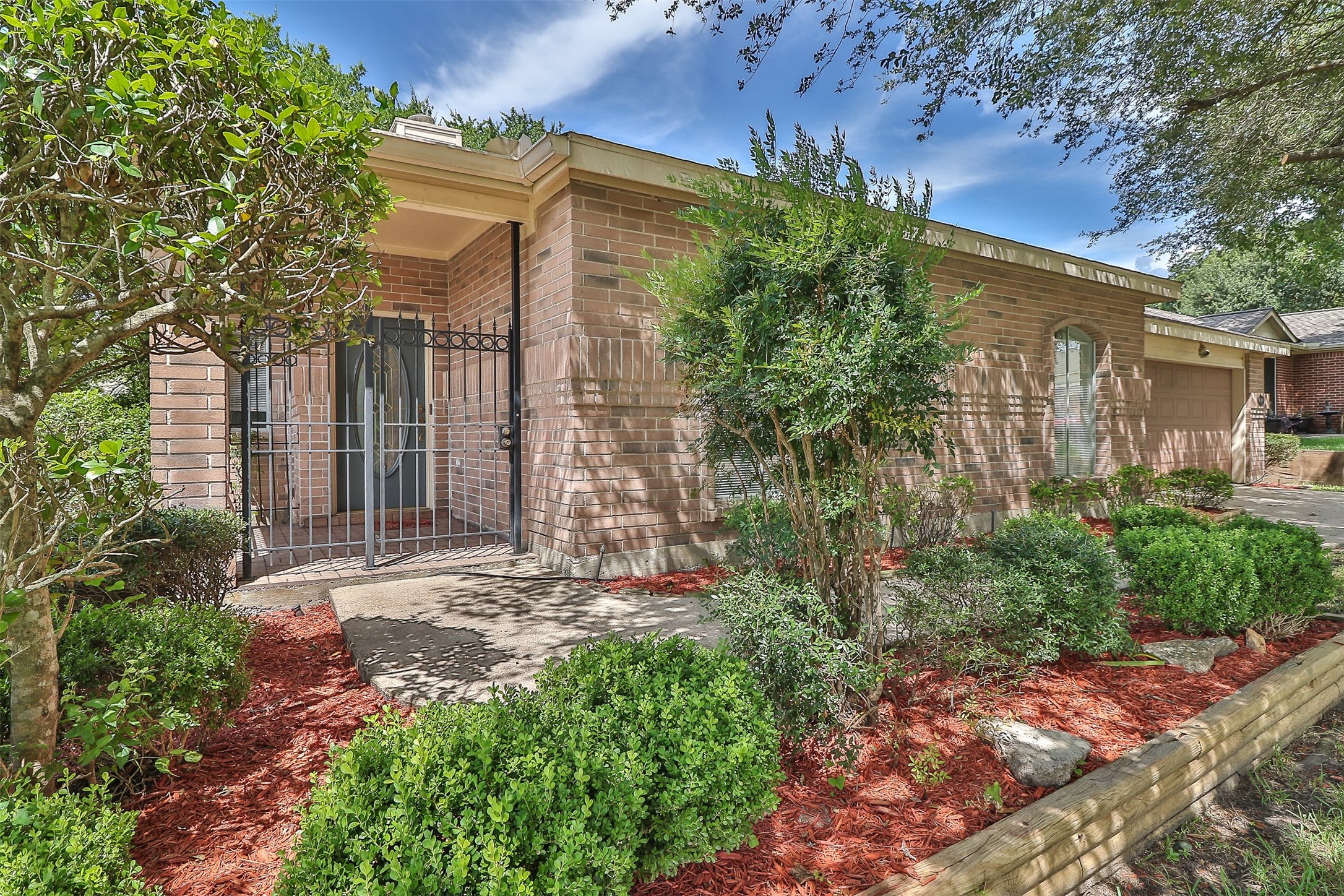 10910 Scenic Drive Property Photo 4