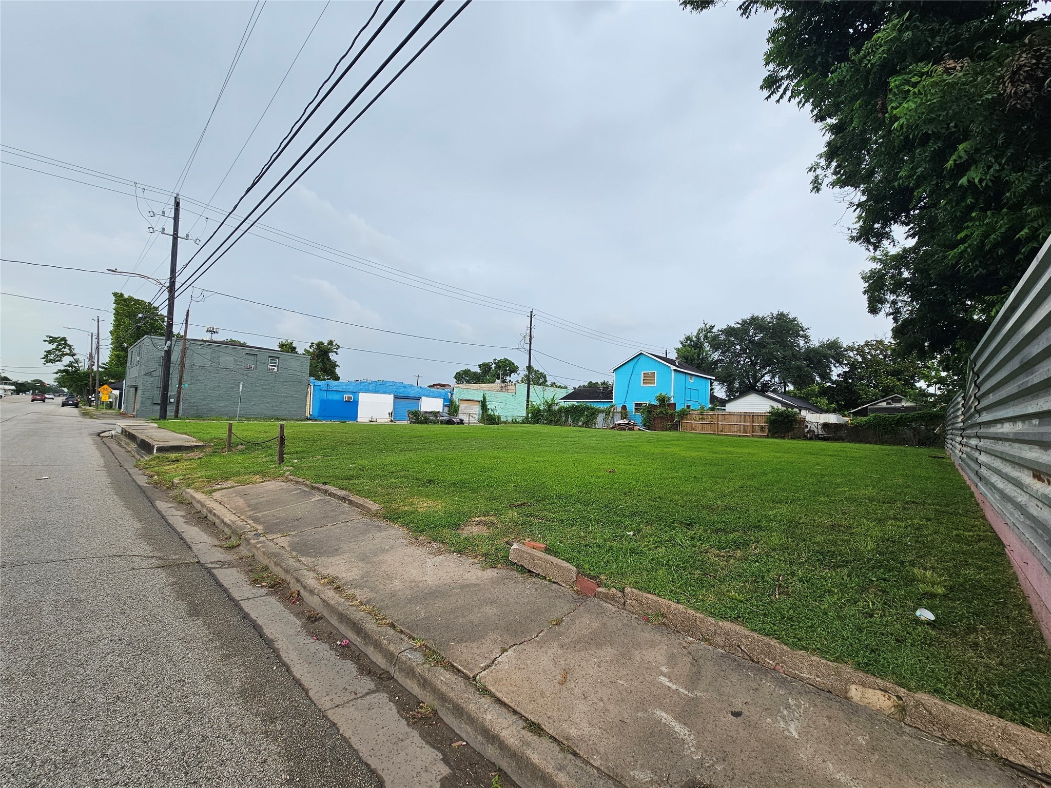 7048 Navigation Boulevard Property Photo 1