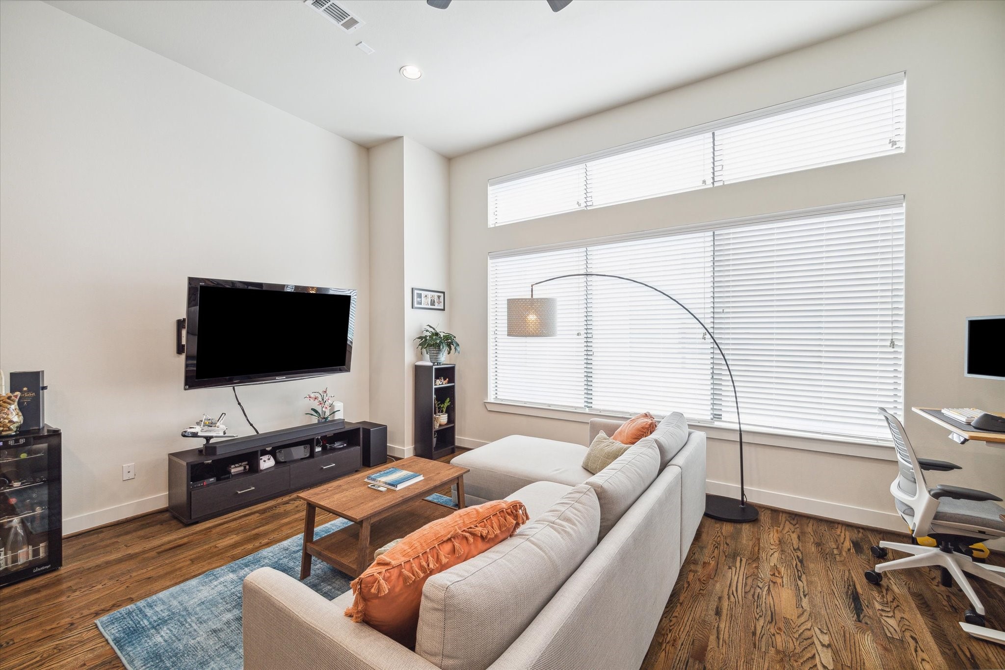 52 N Hutcheson Street Property Photo 3