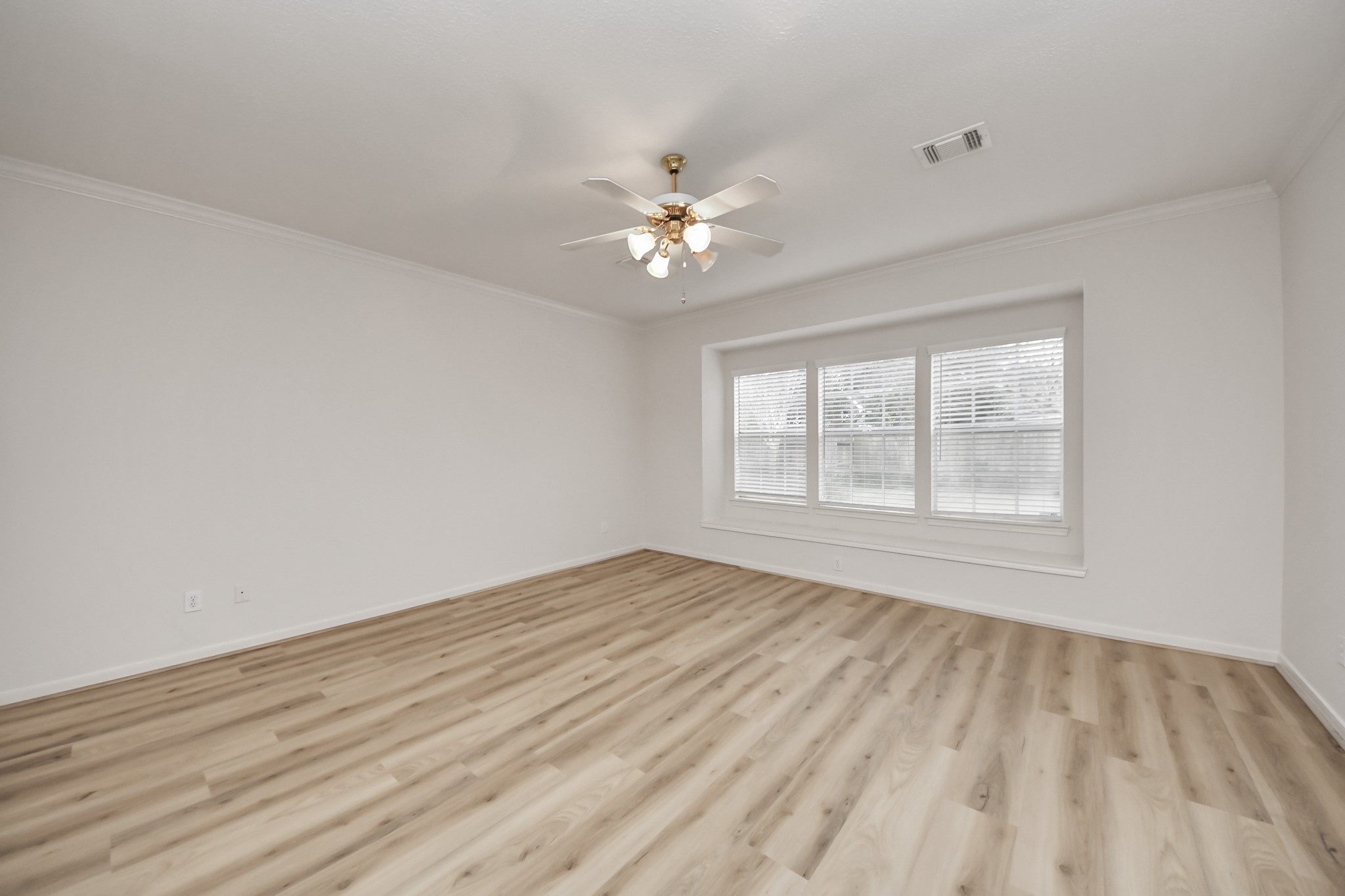 4418 Bermuda Drive Property Photo 12