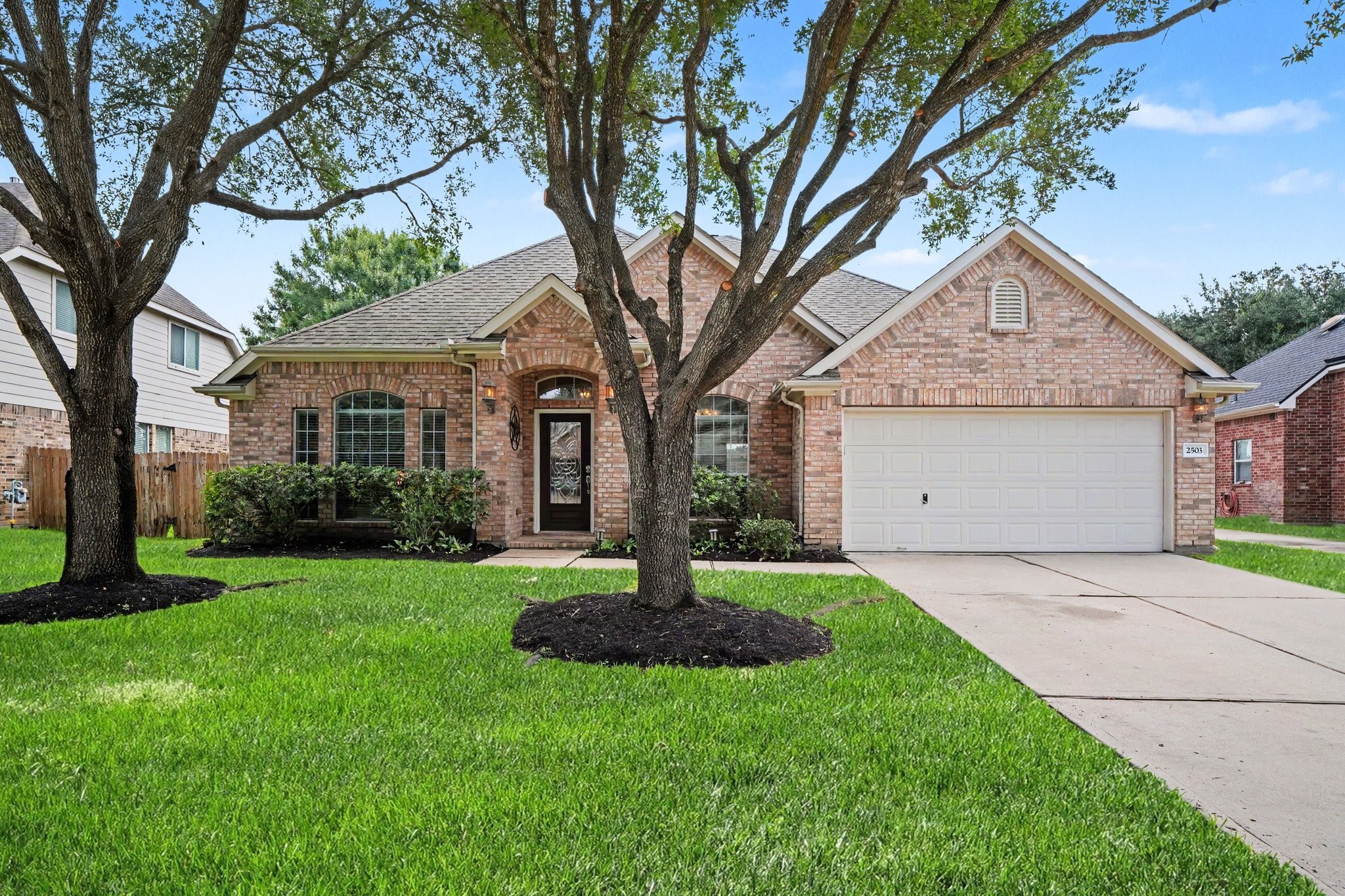 2503 Falcon Knoll Lane Property Photo 2