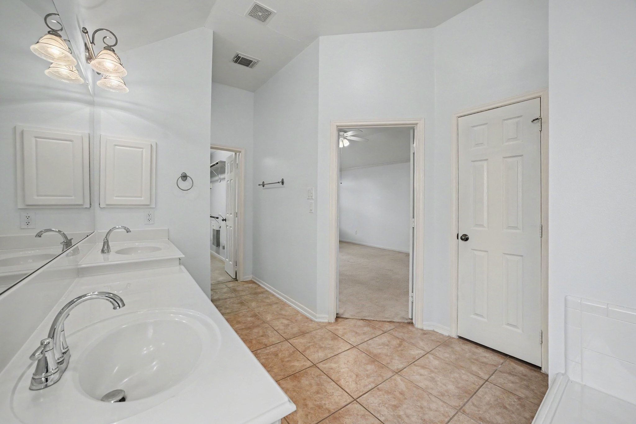 2503 Falcon Knoll Lane Property Photo 34
