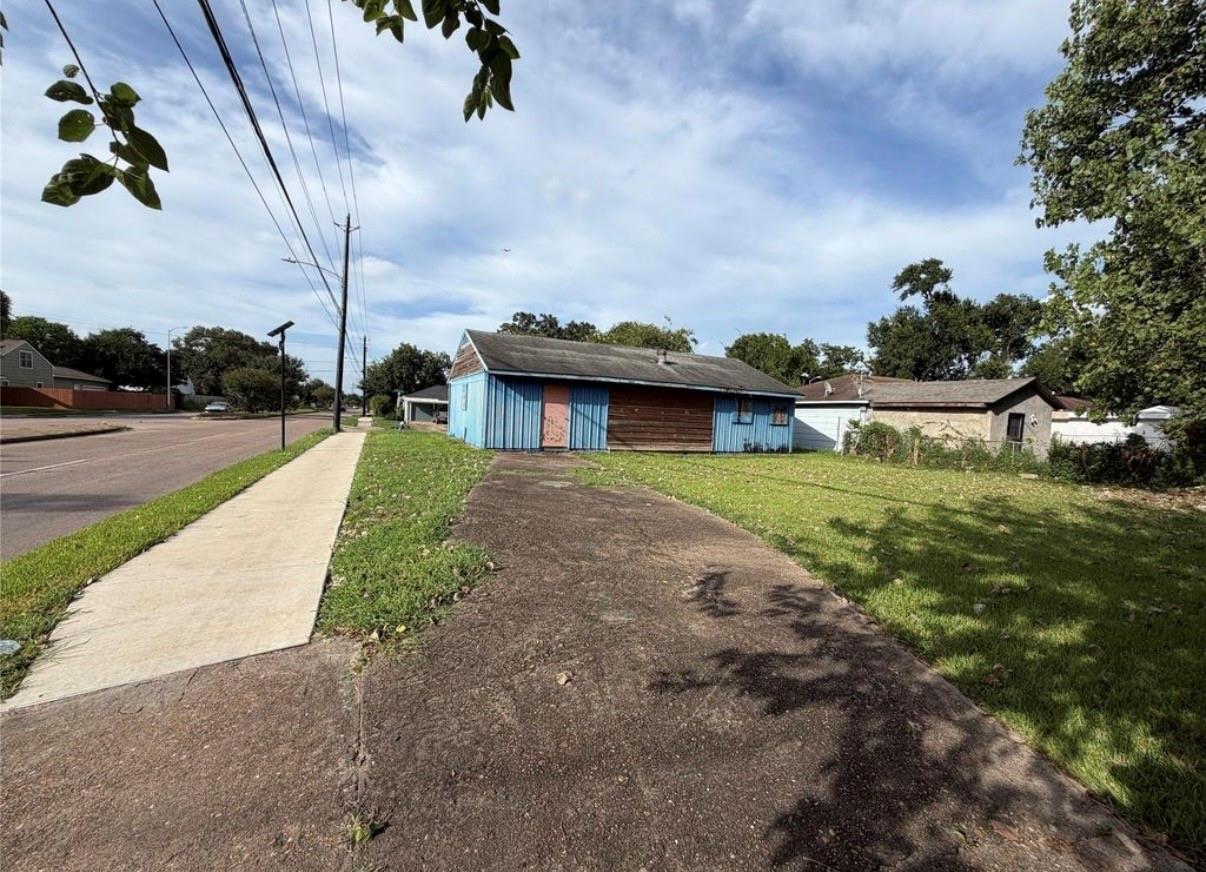 3902 Alberta Street, Houston Tx 77021 Property Photo 3