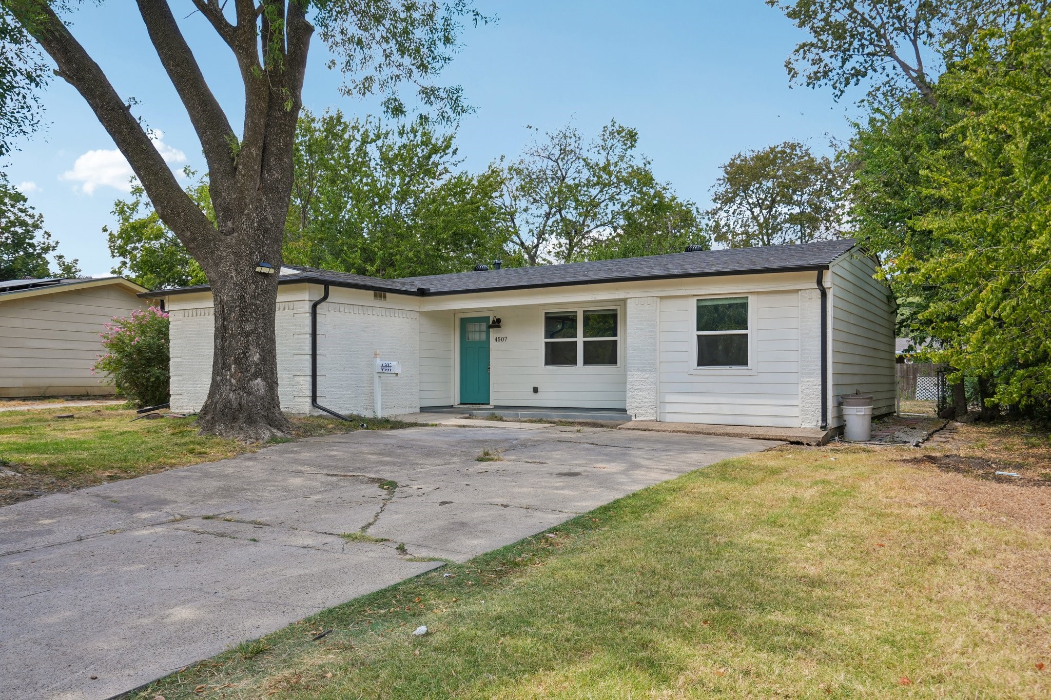 4507 Hyde Park Drive Property Photo 1