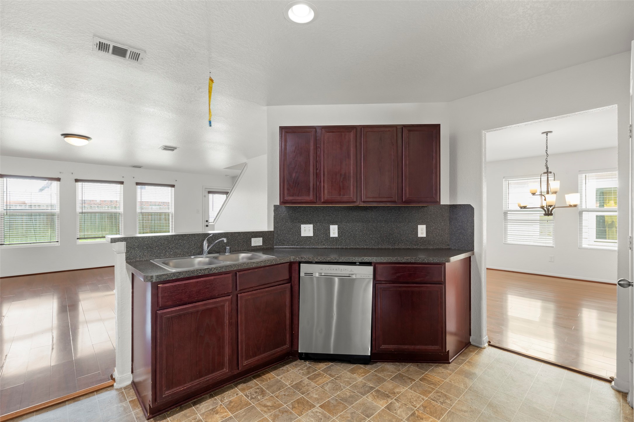 20114 Windystone Drive Property Photo 8