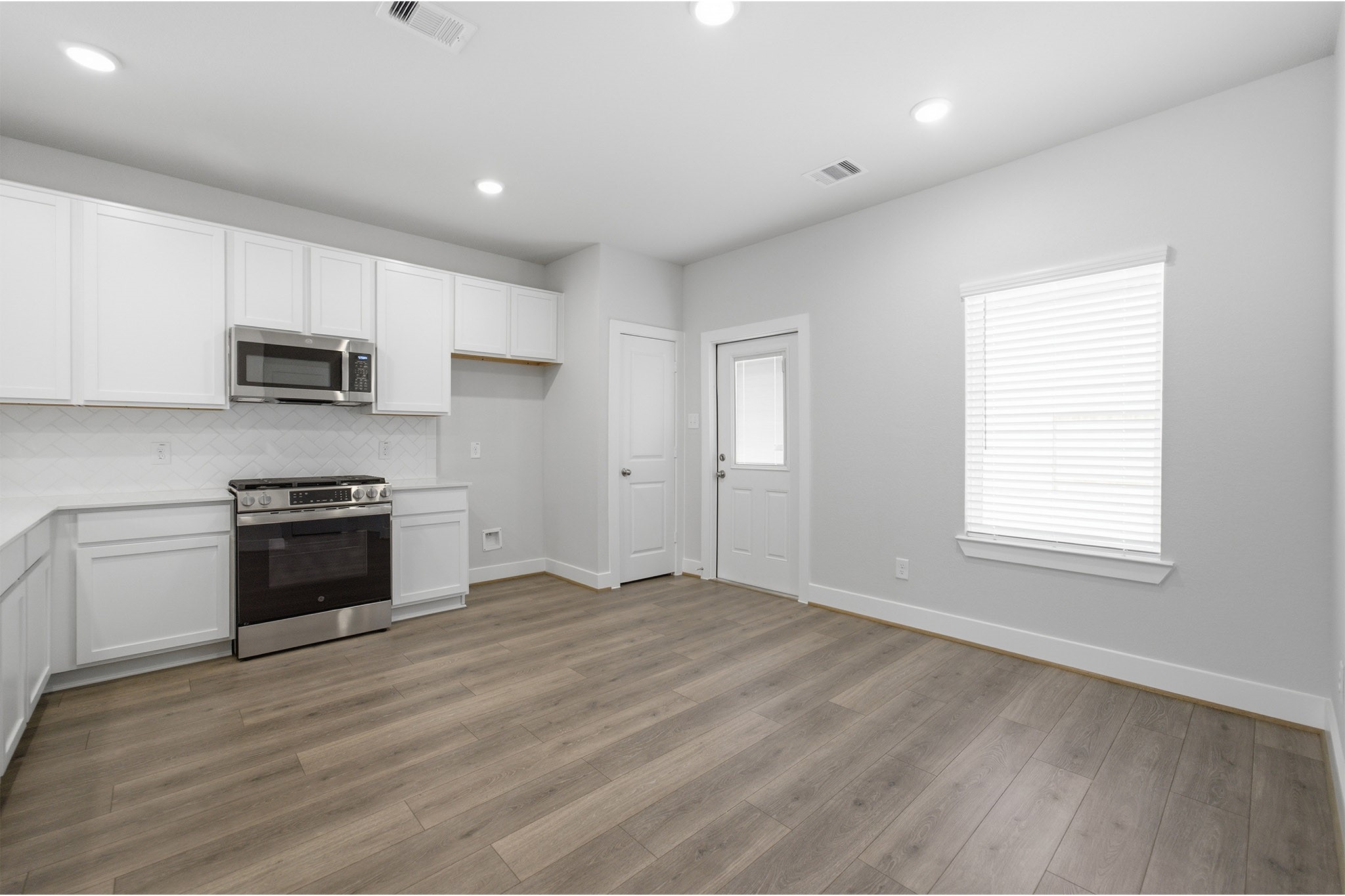 8931 Gull Canyon Drive Property Photo 14