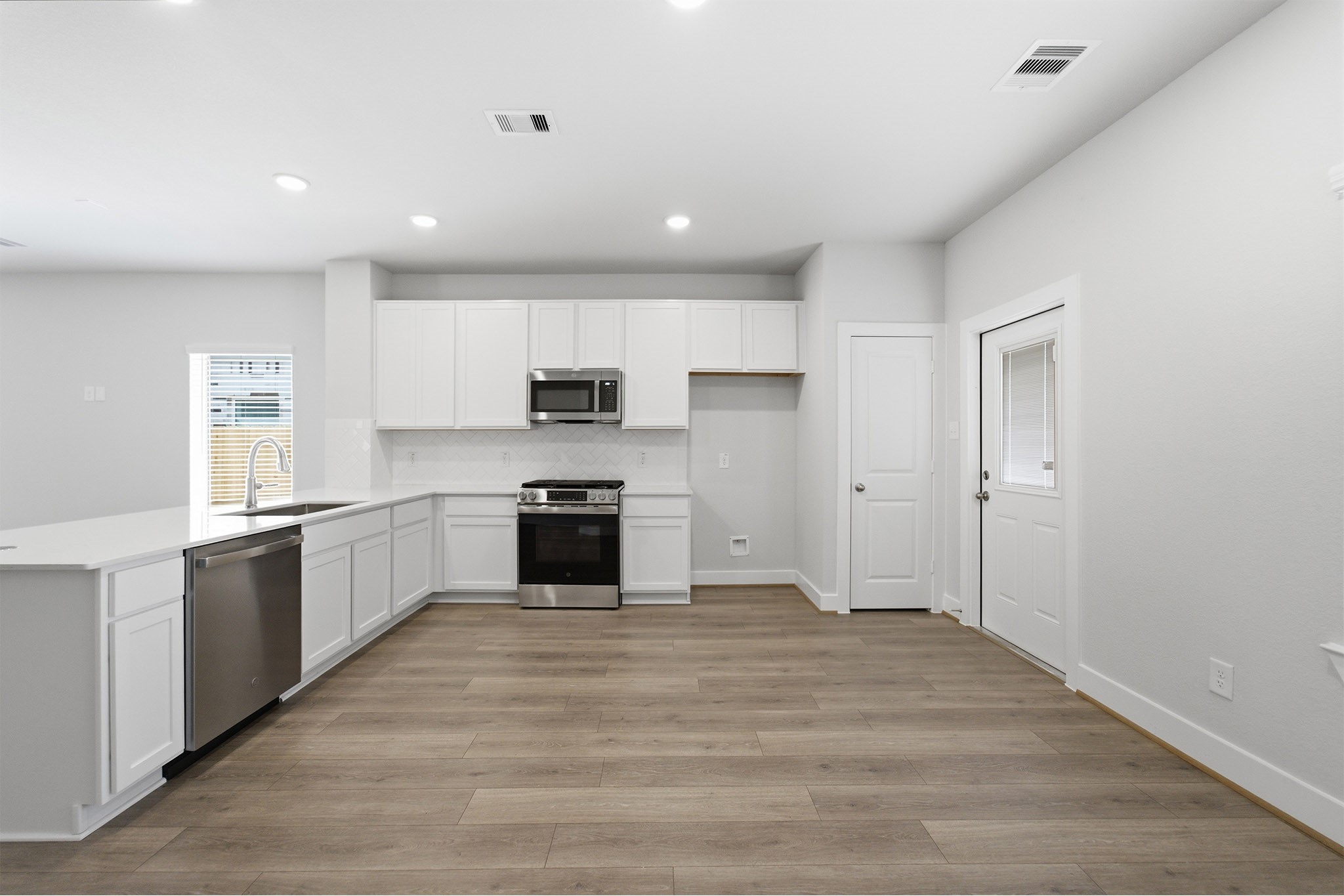 8931 Gull Canyon Drive Property Photo 17