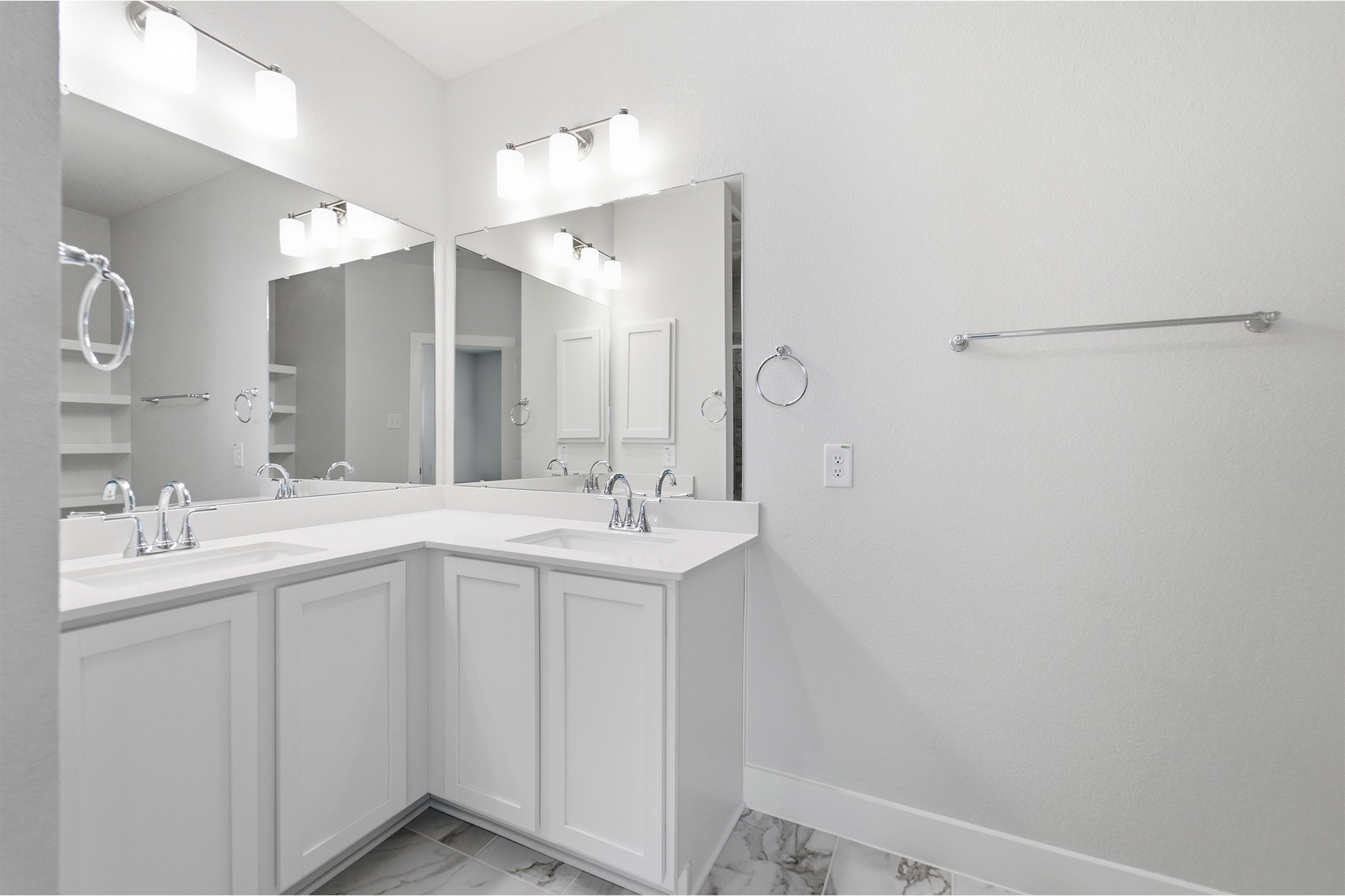 8931 Gull Canyon Drive Property Photo 27