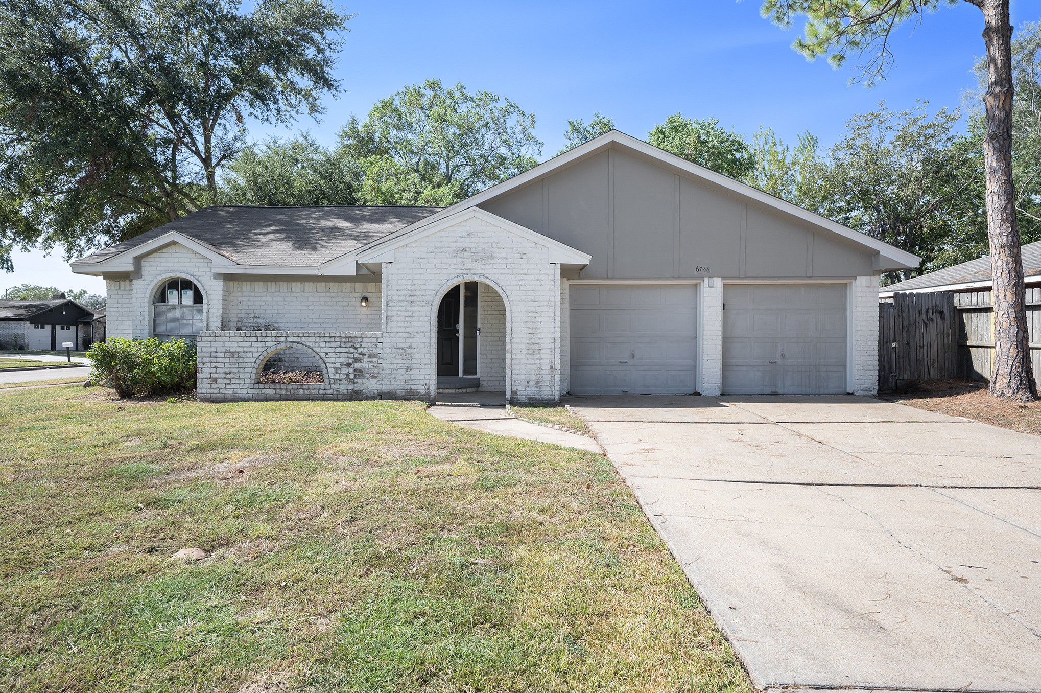 Willowridge High School Real Estate Listings Main Image