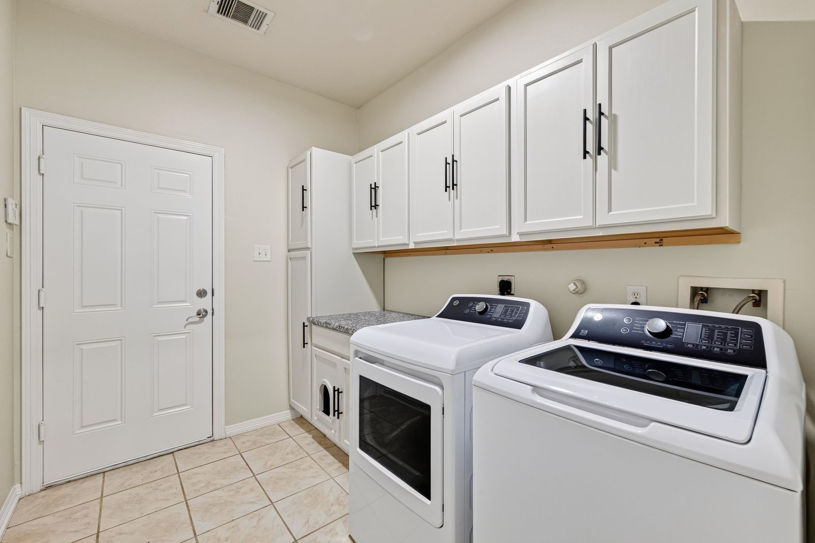 6118 N Fawnlake Drive Property Photo 22