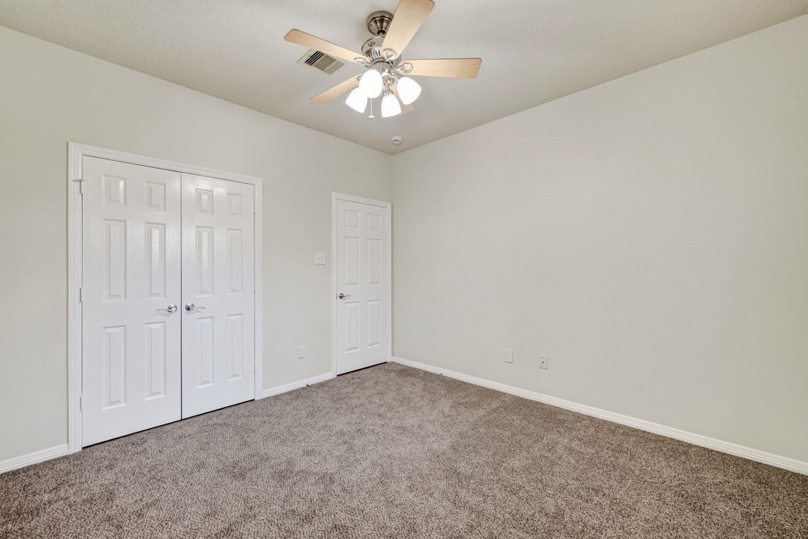 6118 N Fawnlake Drive Property Photo 30
