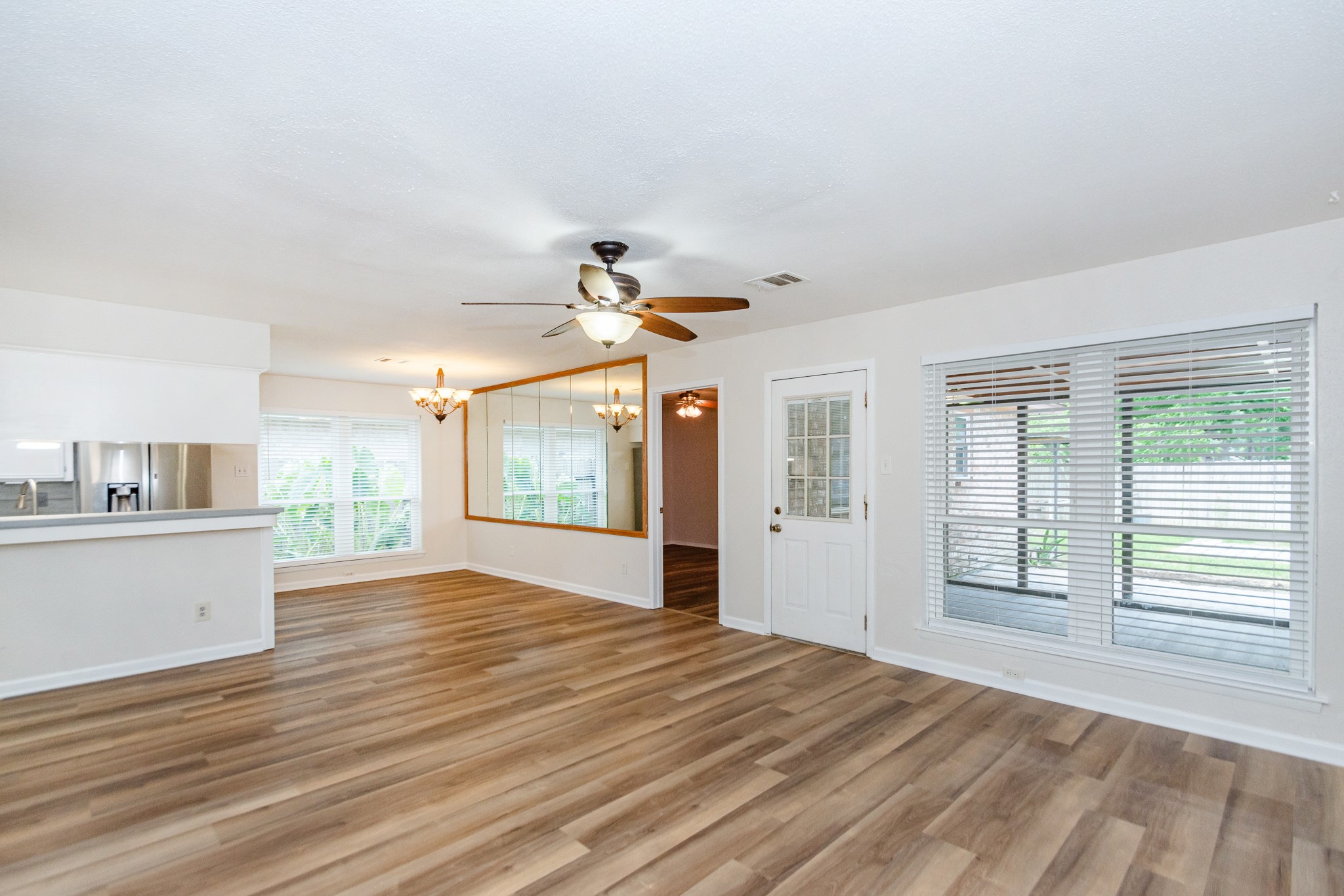 1714 Magnolia Drive Property Photo 4