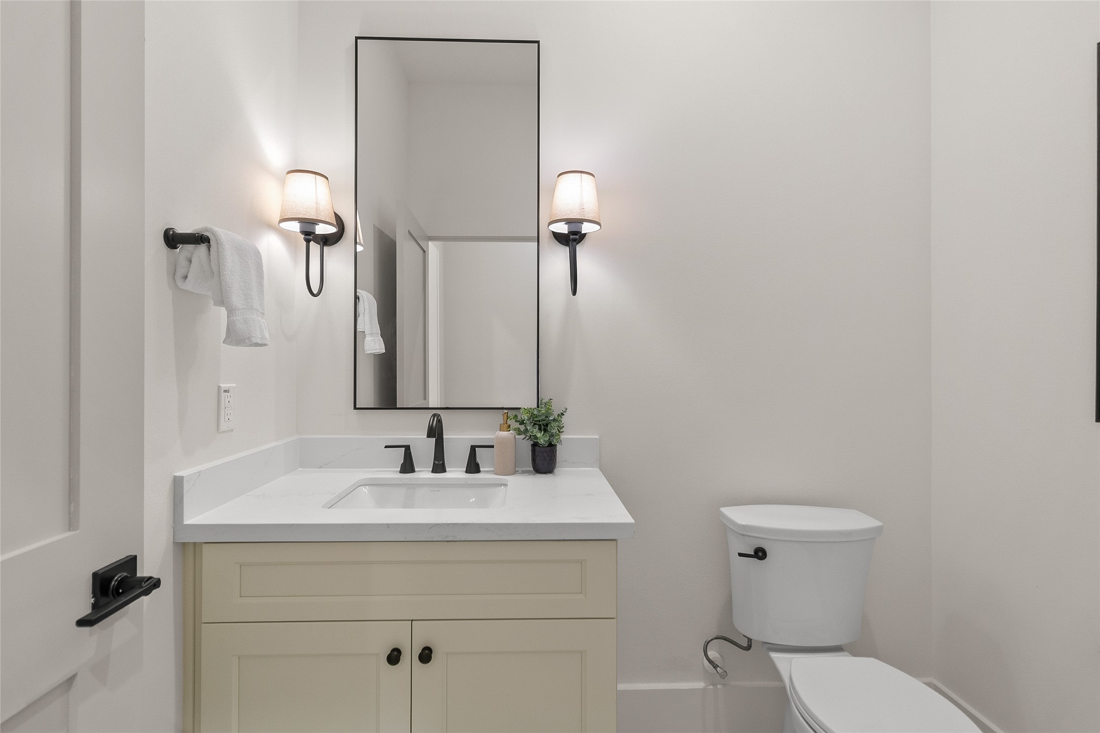 7119 Housman Street Property Photo 20