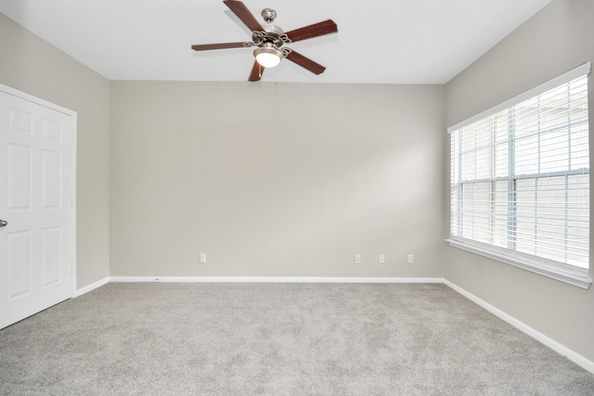 2222 Maroneal Street 0221 Property Photo 10
