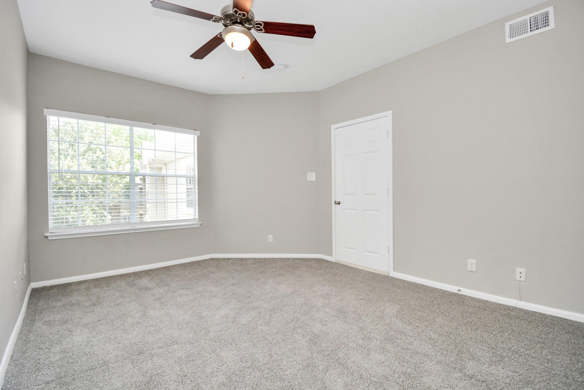 2222 Maroneal Street 0221 Property Photo 11