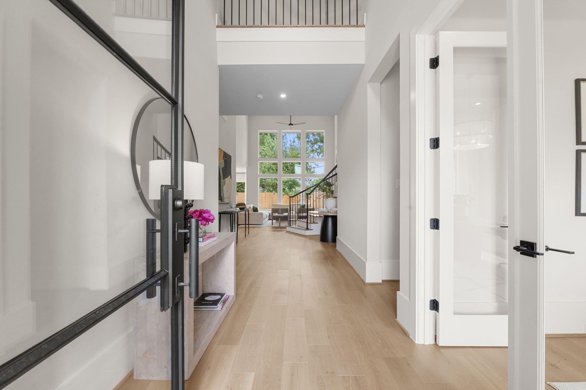 1306 Zora Street Property Photo 3