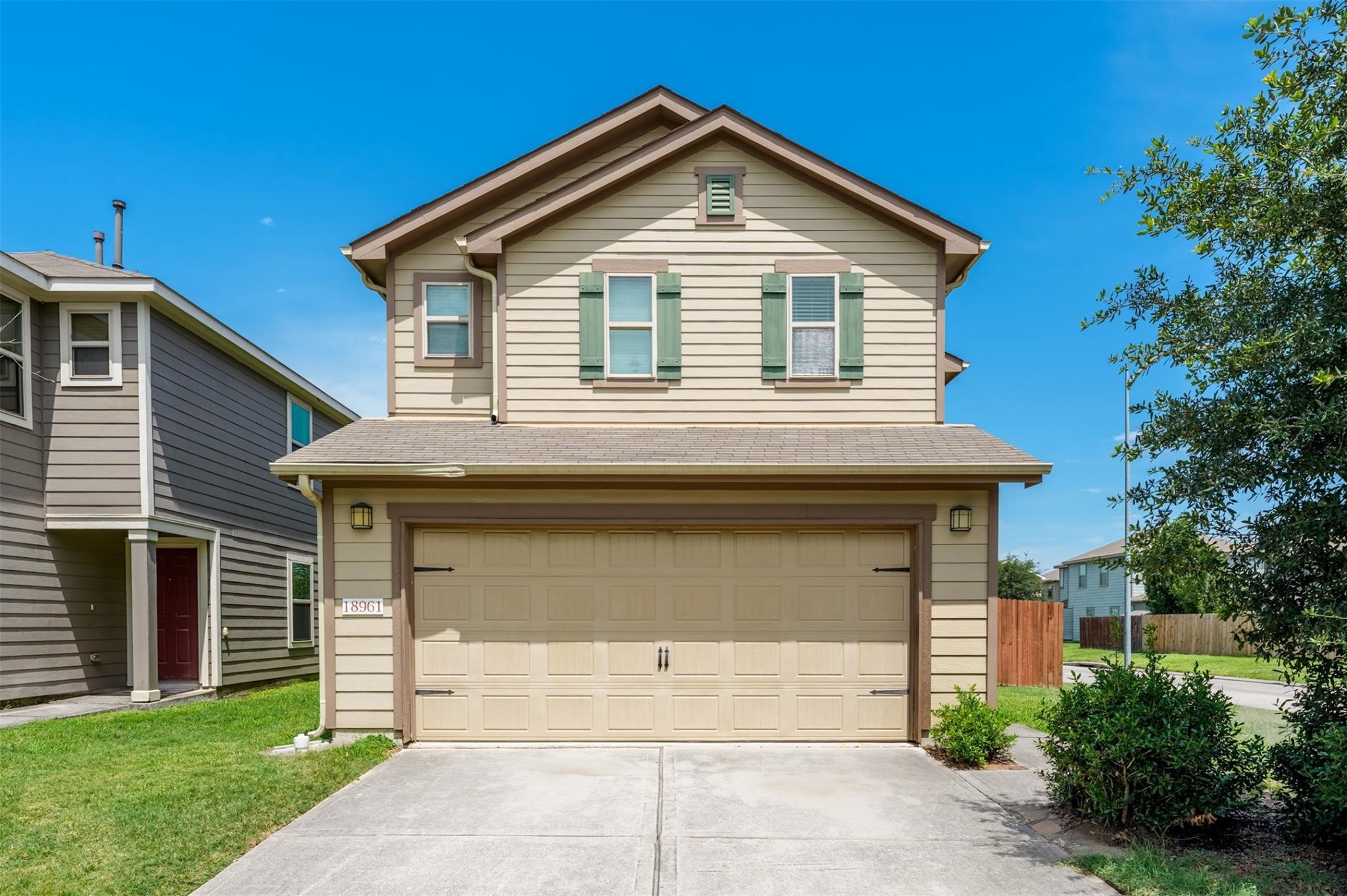18961 Bobcat Path Court Property Photo 1