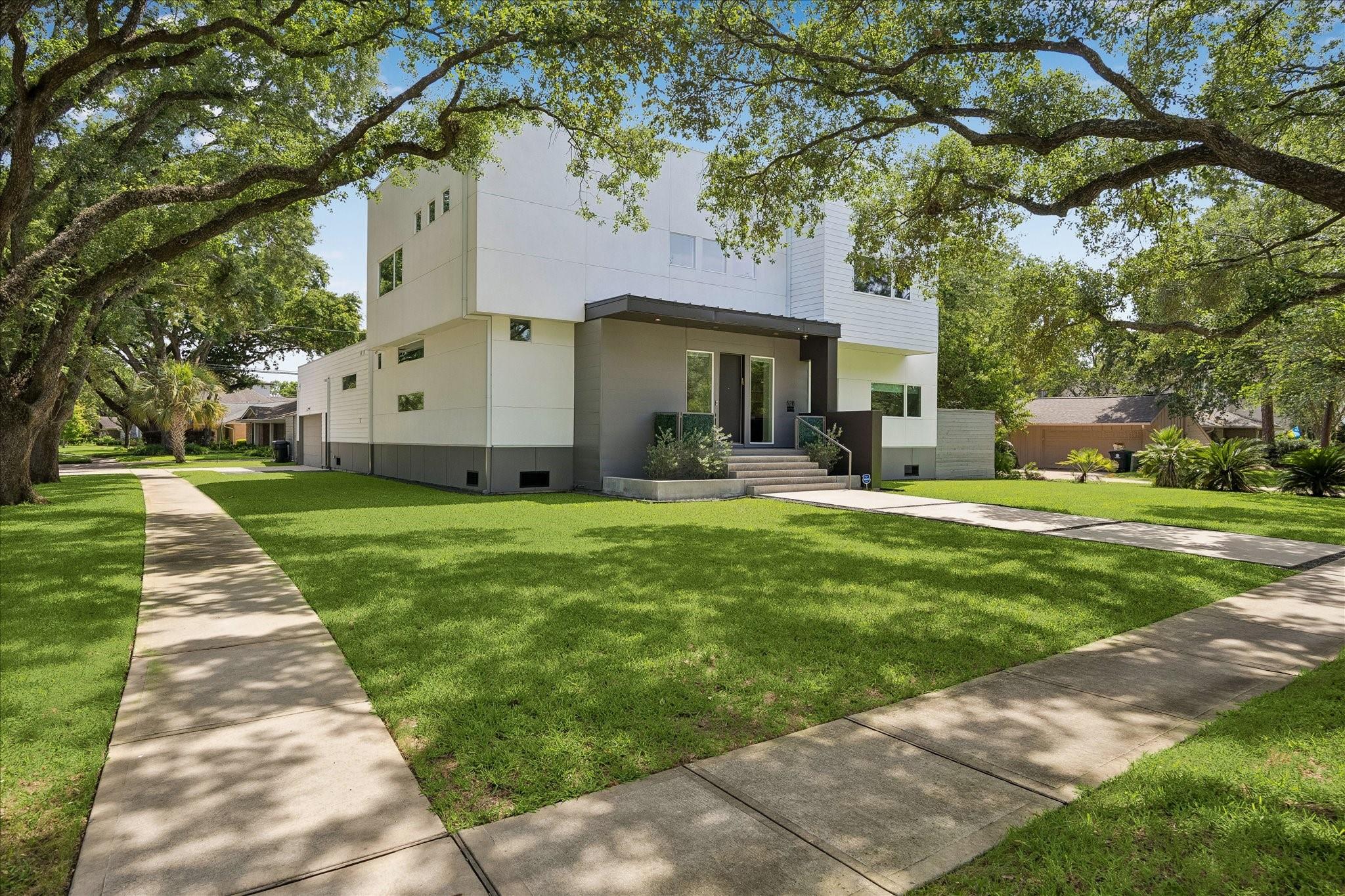 5215 Jason Street, Houston Tx 77096 Property Photo 1