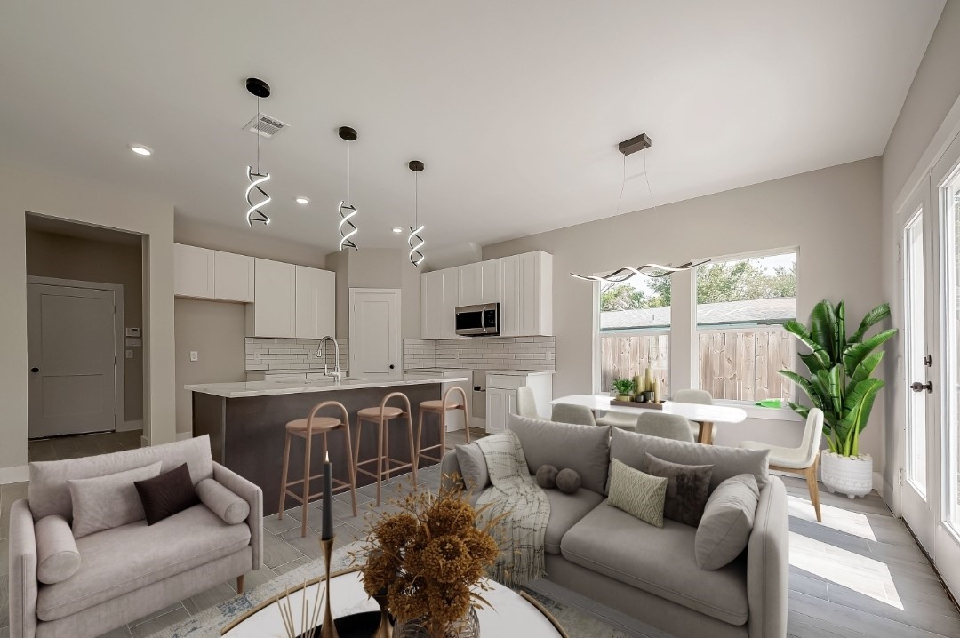 8128 Chateau Street Property Photo 1