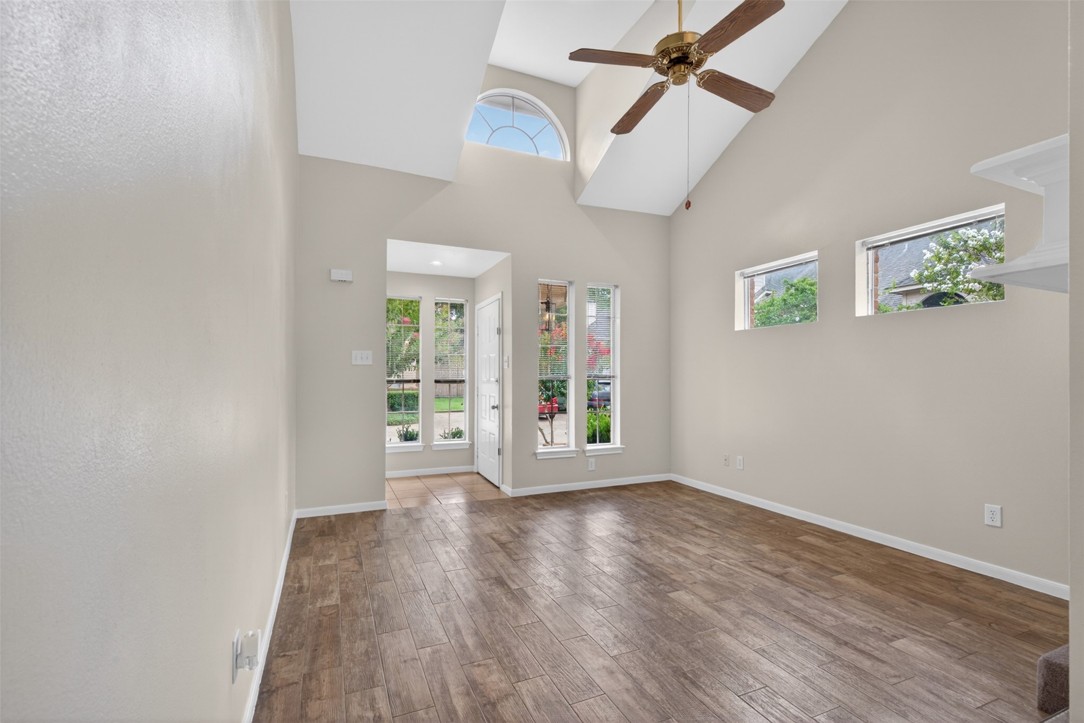 5515 Strack Road 135 Property Photo 9