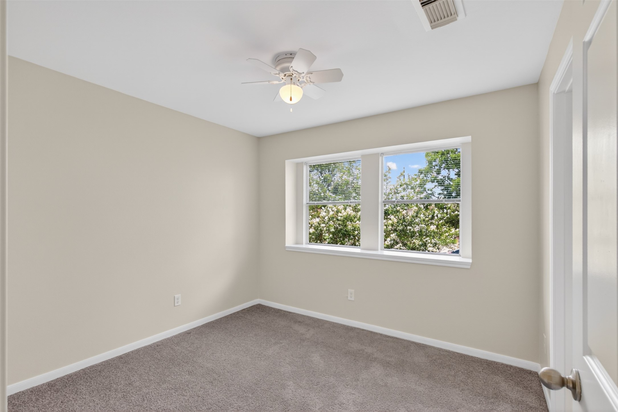 5515 Strack Road 135 Property Photo 25