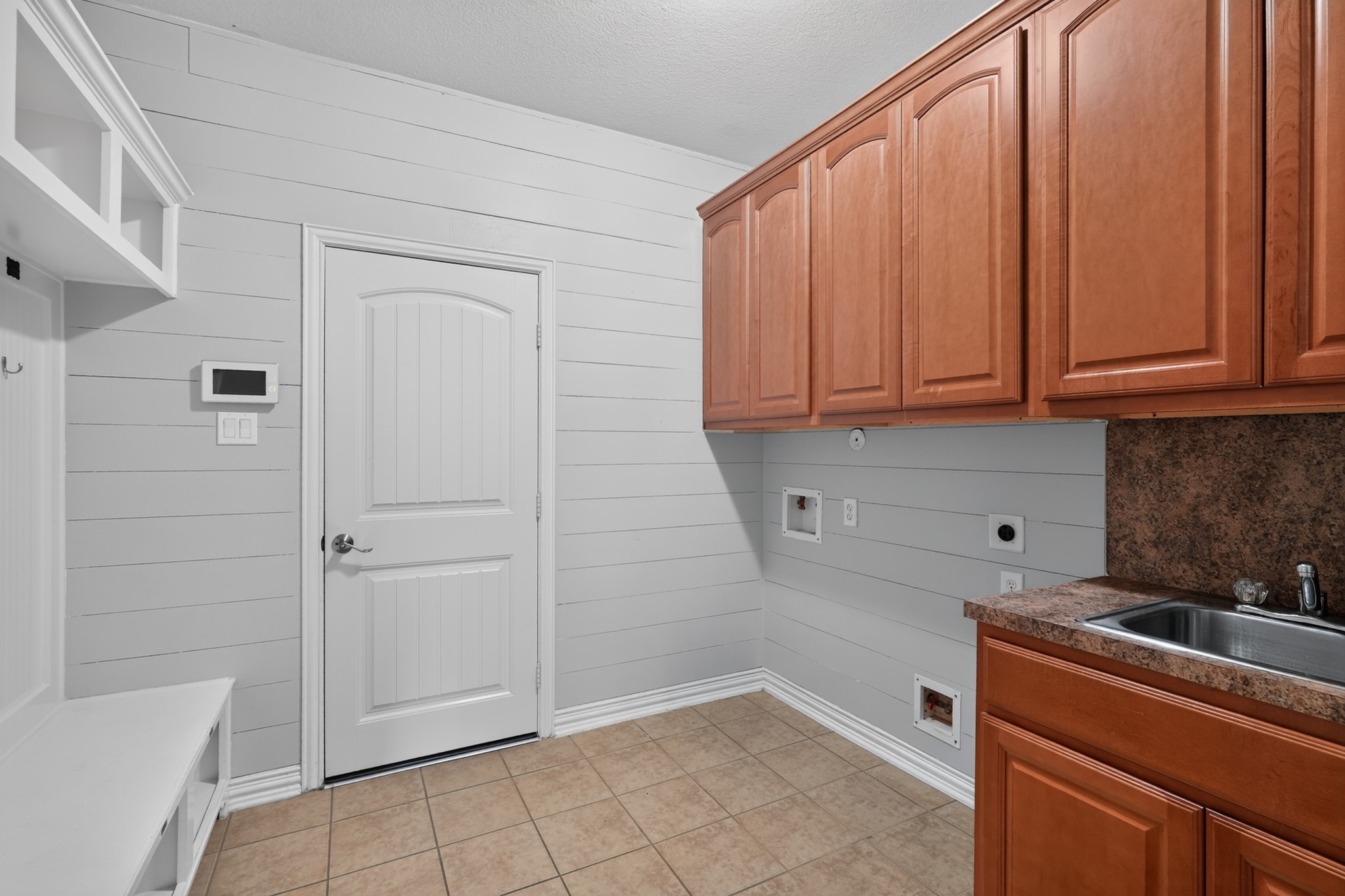 103 Arbor Ridge Court Property Photo 24