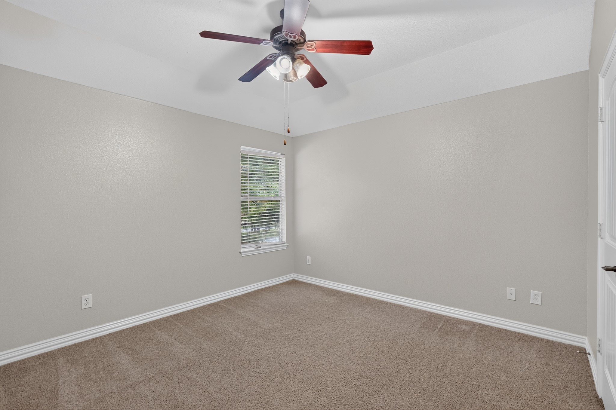 103 Arbor Ridge Court Property Photo 32