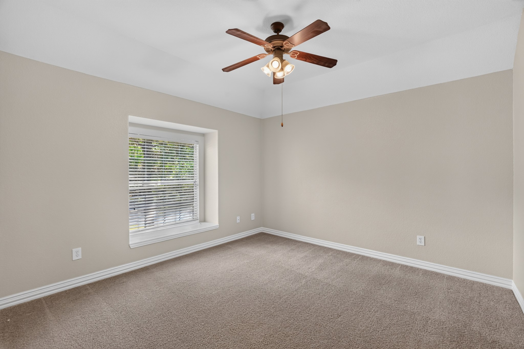 103 Arbor Ridge Court Property Photo 34