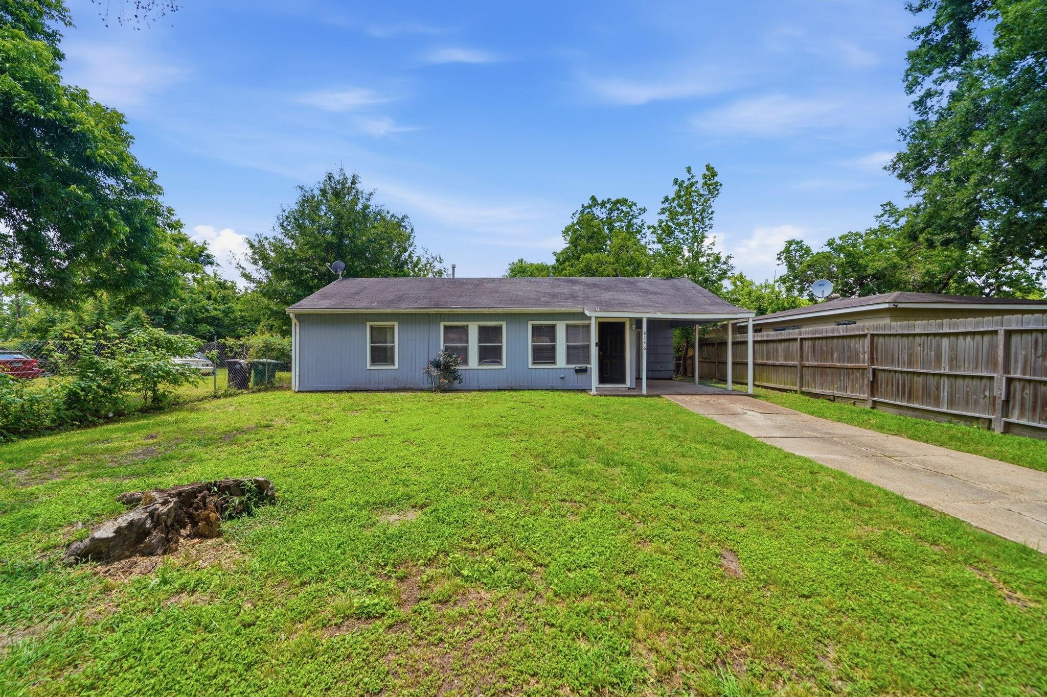 8146 Panay Drive, Houston Tx 77033 Property Photo 1