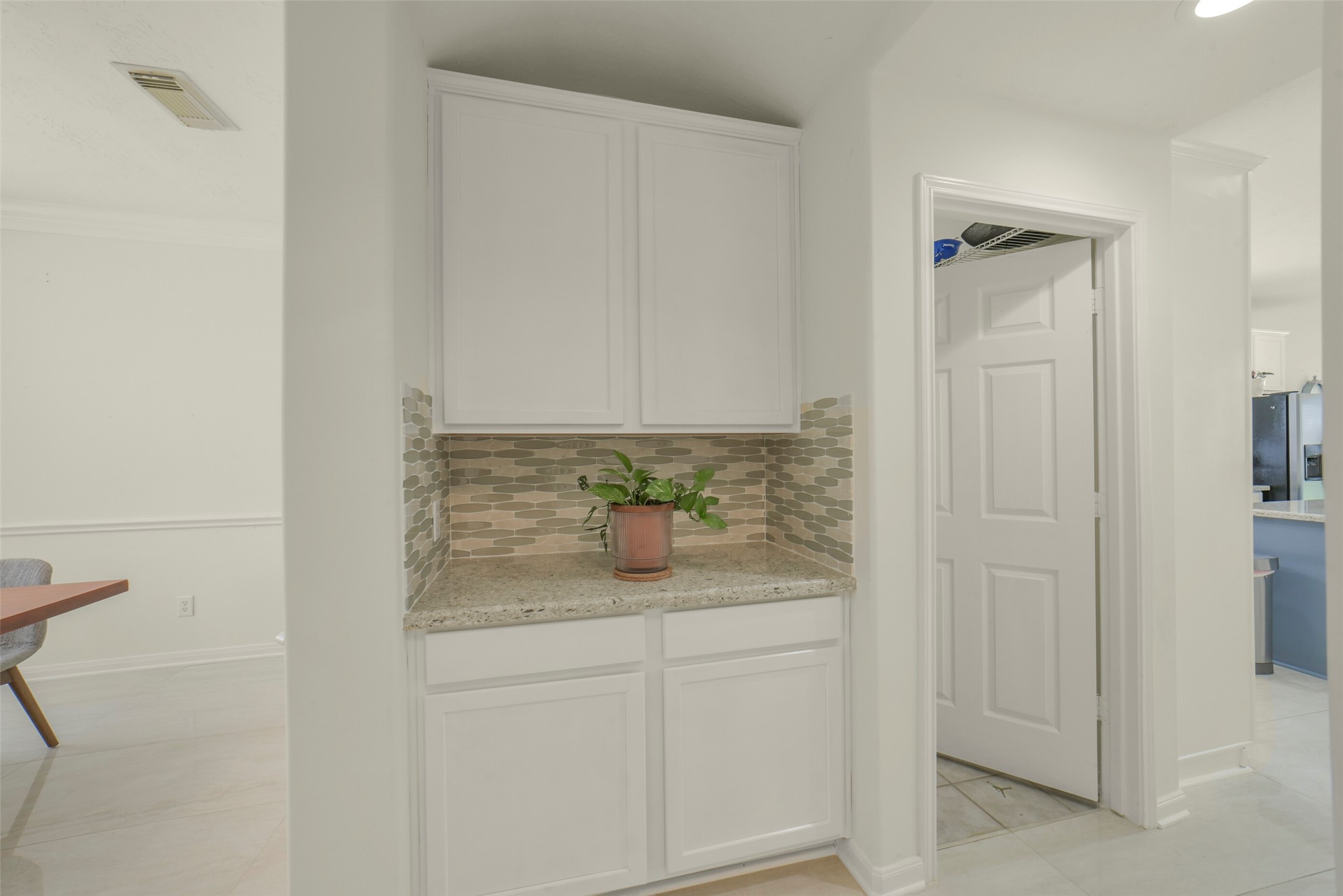 17319 Deep Prairie Drive Property Photo 9