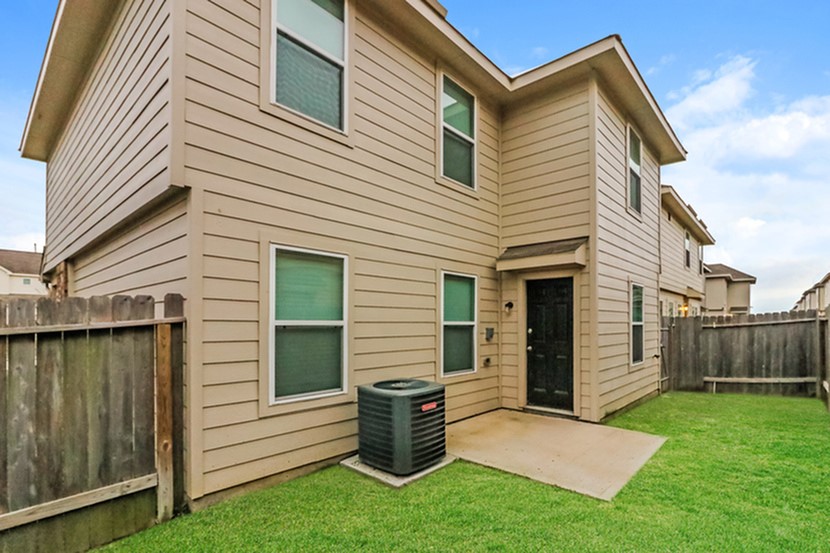 18622 Bell Ravine Drive Property Photo 2