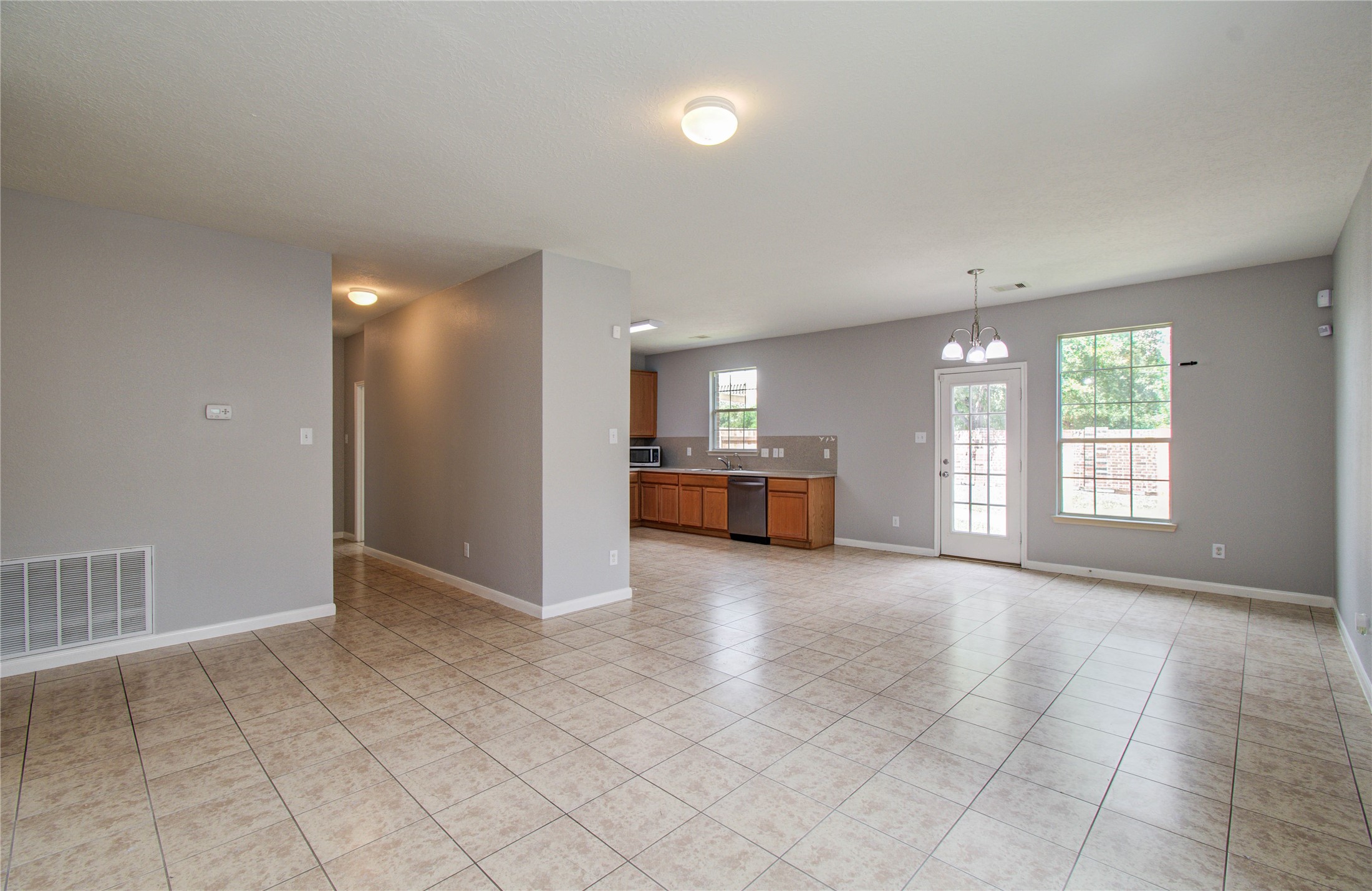 19718 Redwood Manor Lane Property Photo 12