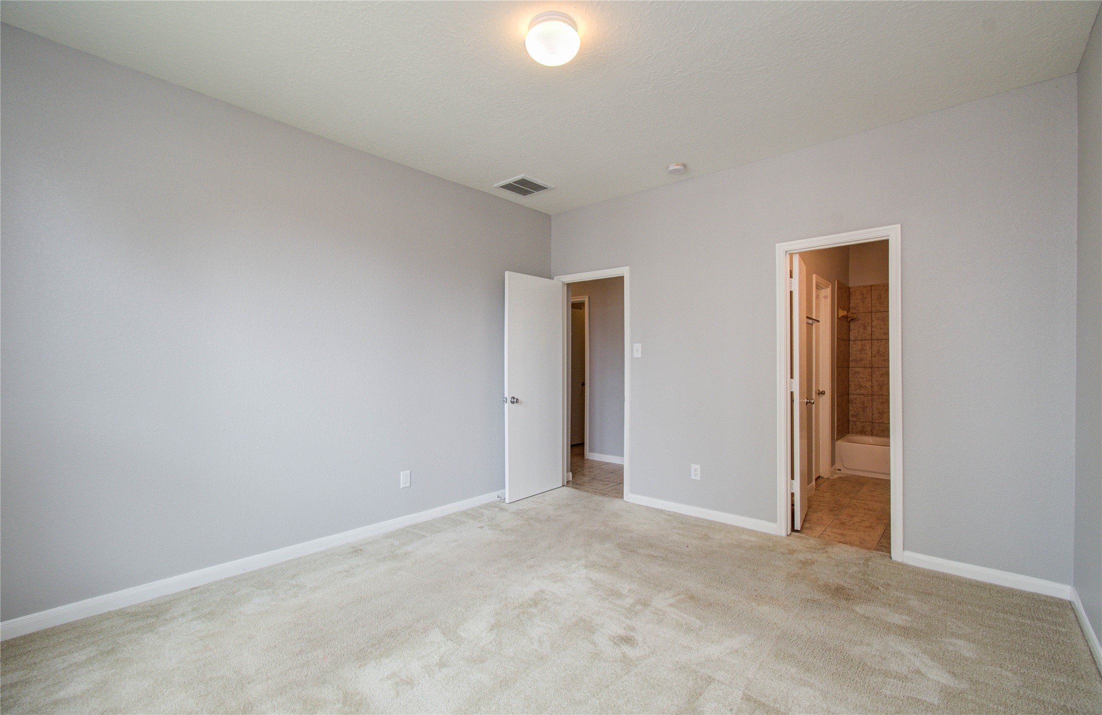 19718 Redwood Manor Lane Property Photo 24