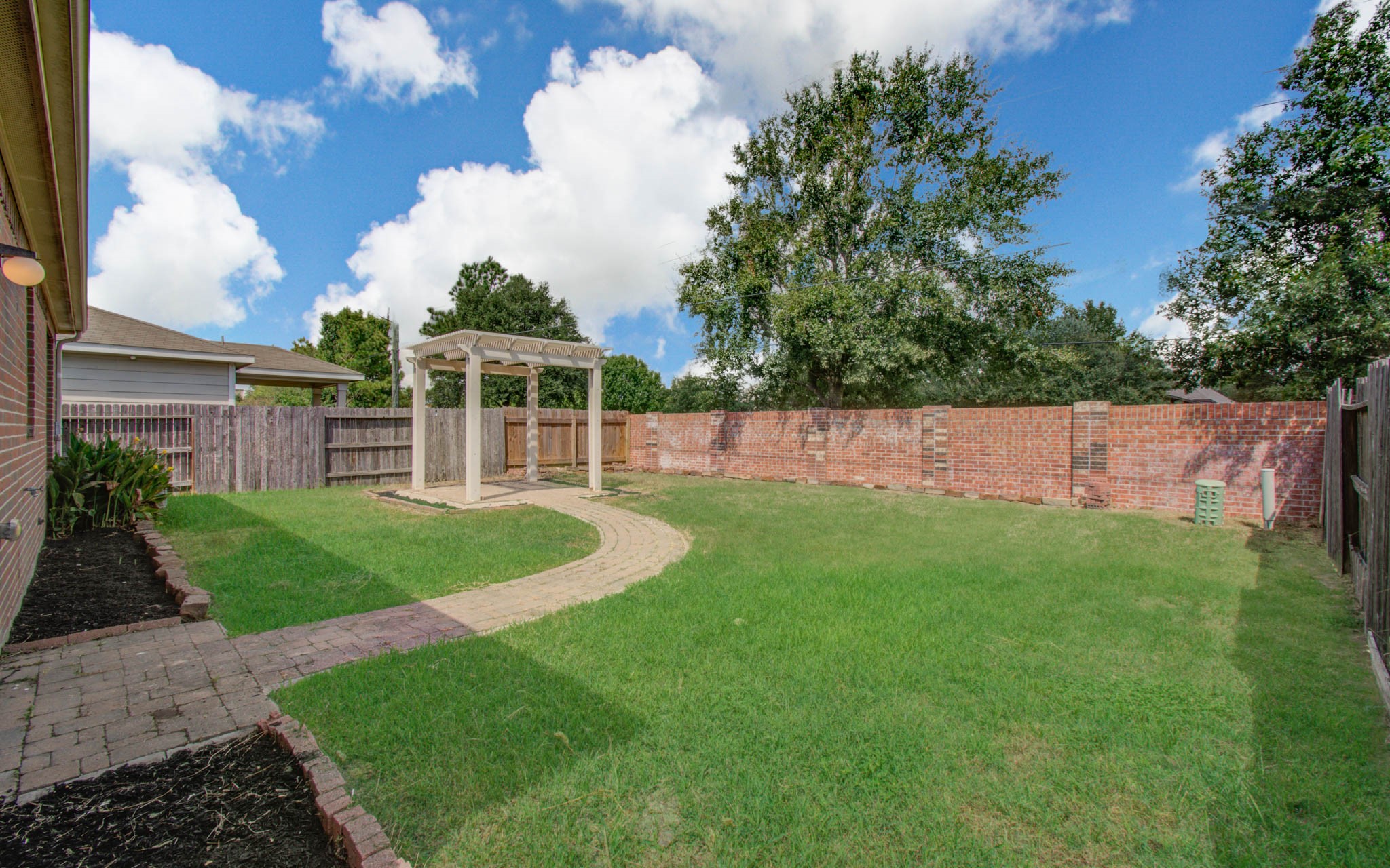 19718 Redwood Manor Lane Property Photo 29