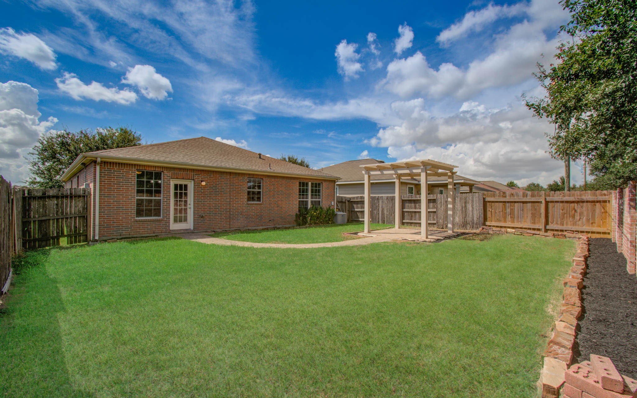 19718 Redwood Manor Lane Property Photo 30