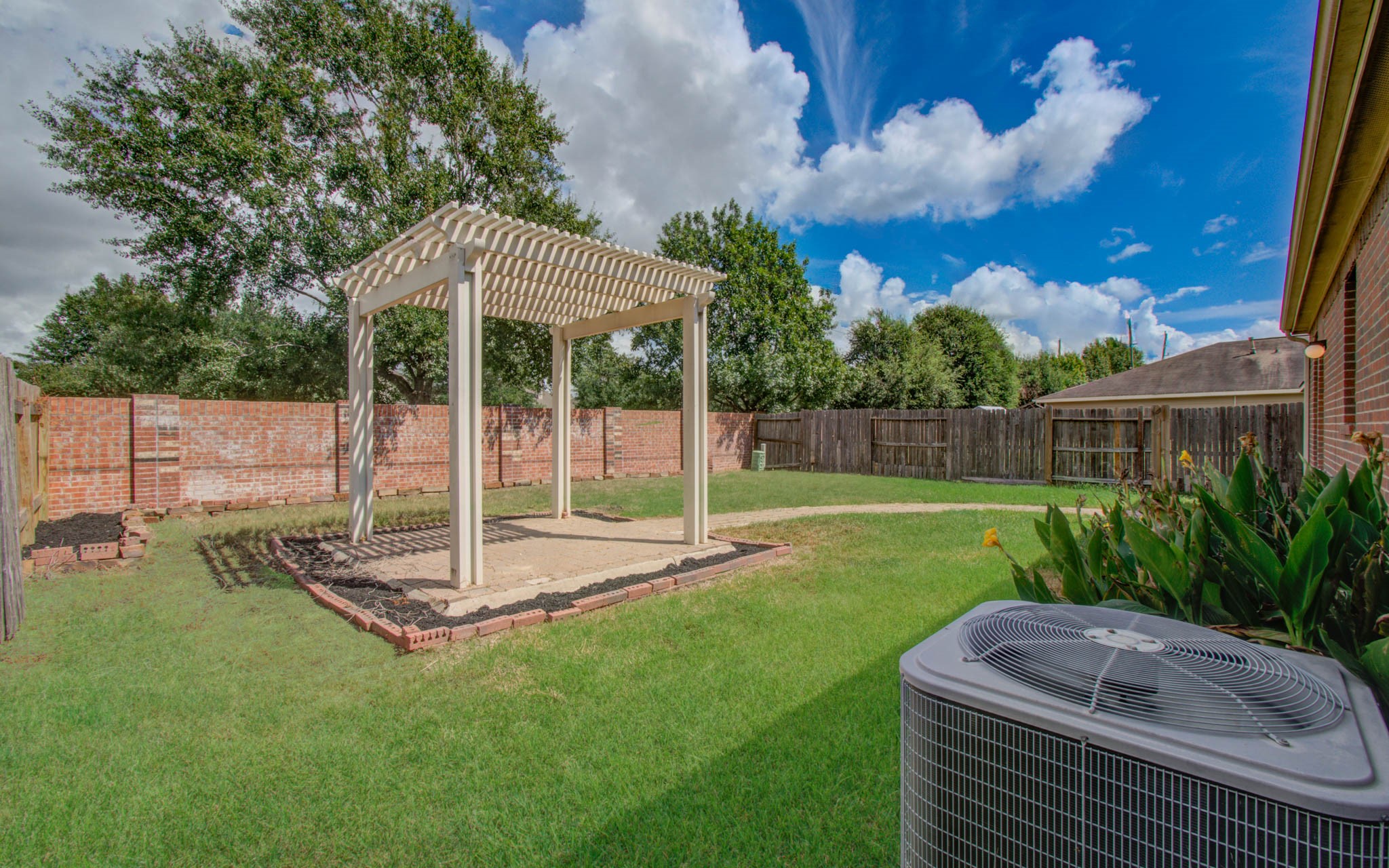 19718 Redwood Manor Lane Property Photo 33