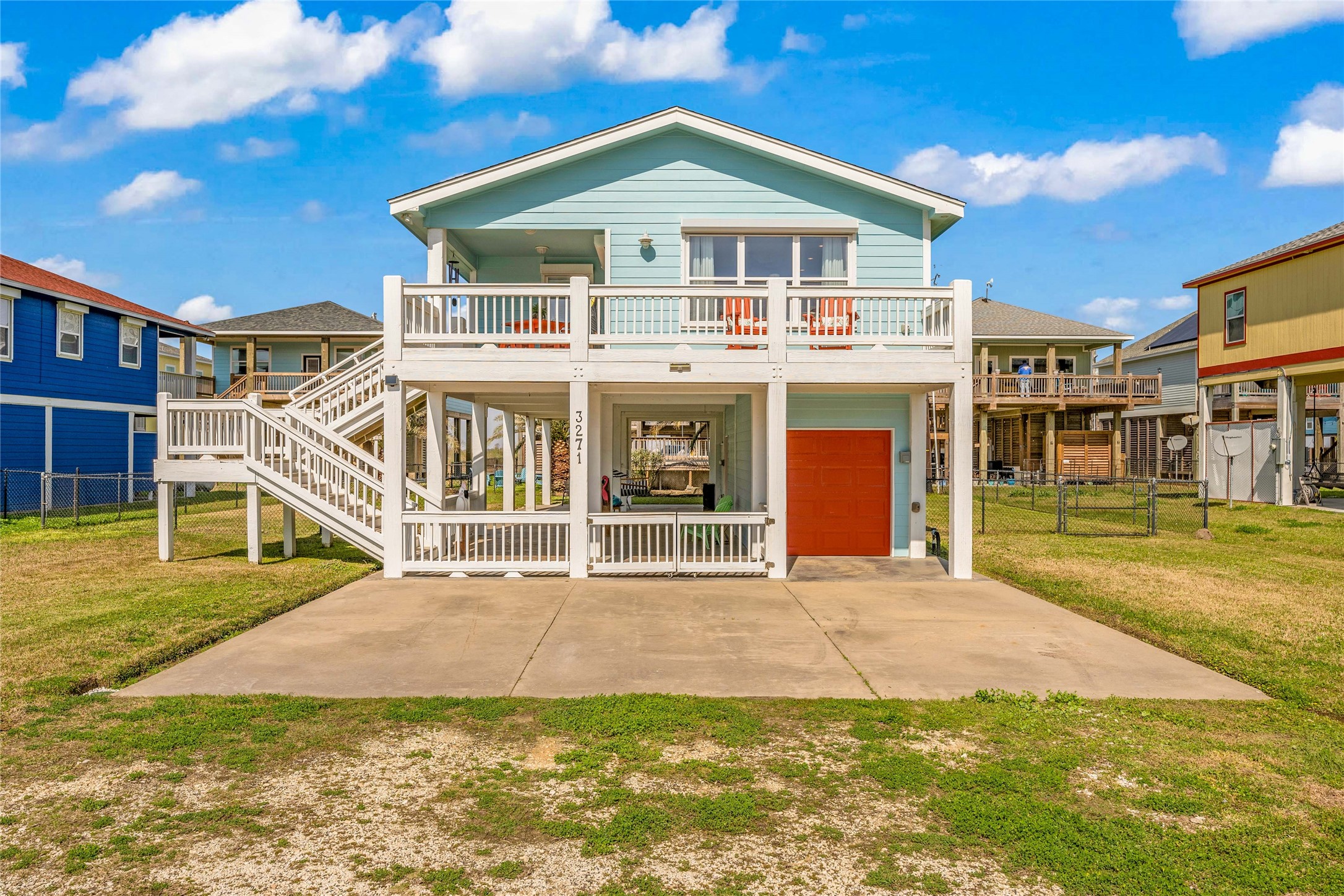 3271 Pirates Cove Property Photo