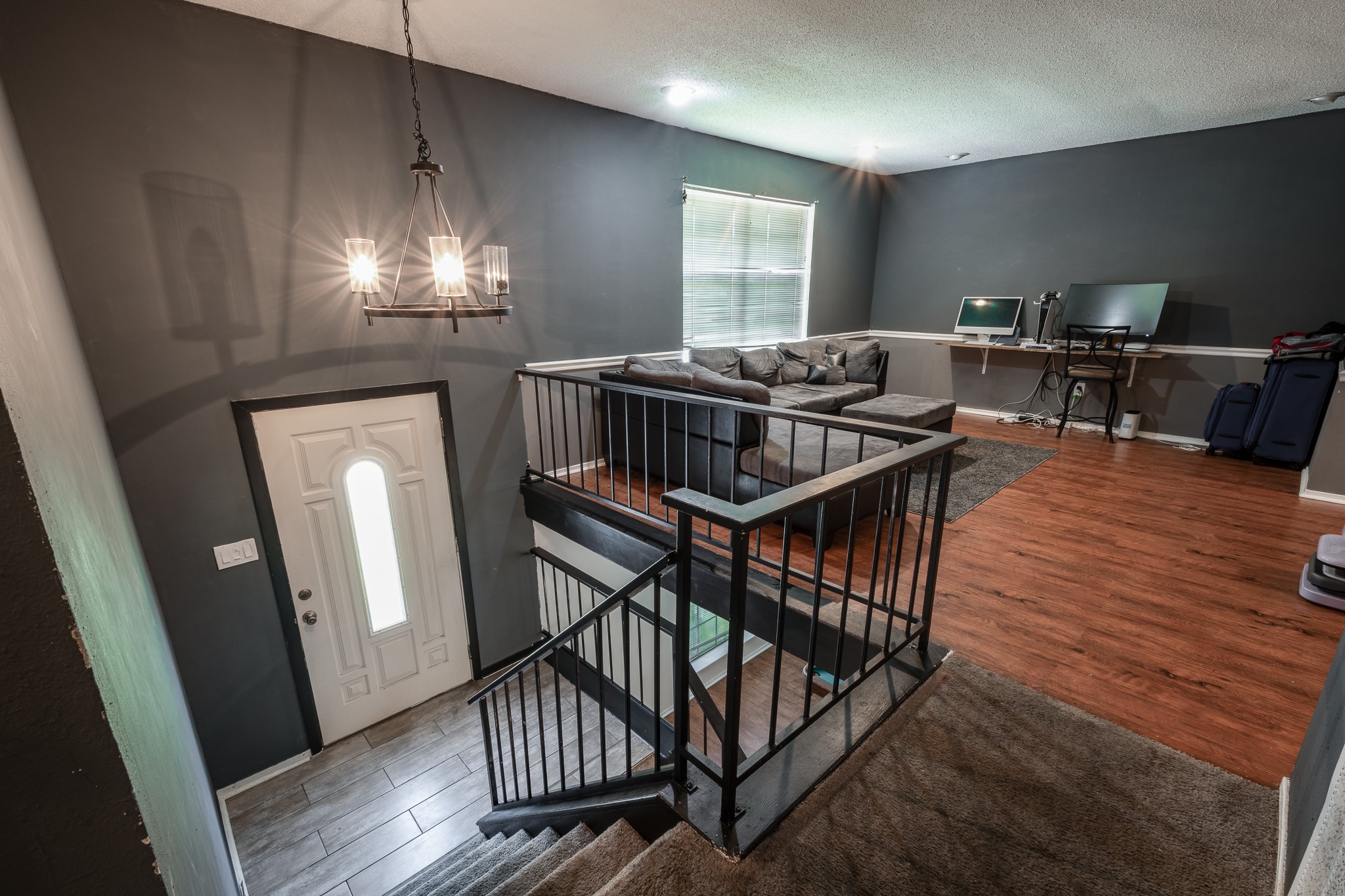 3423 Meadowview Drive Property Photo 15