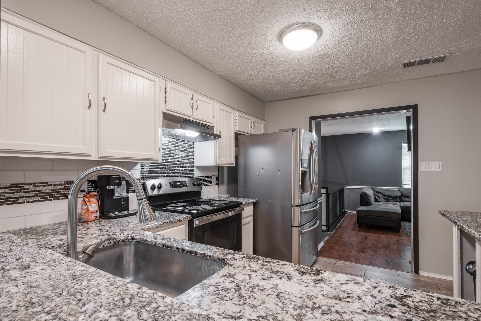 3423 Meadowview Drive Property Photo 26