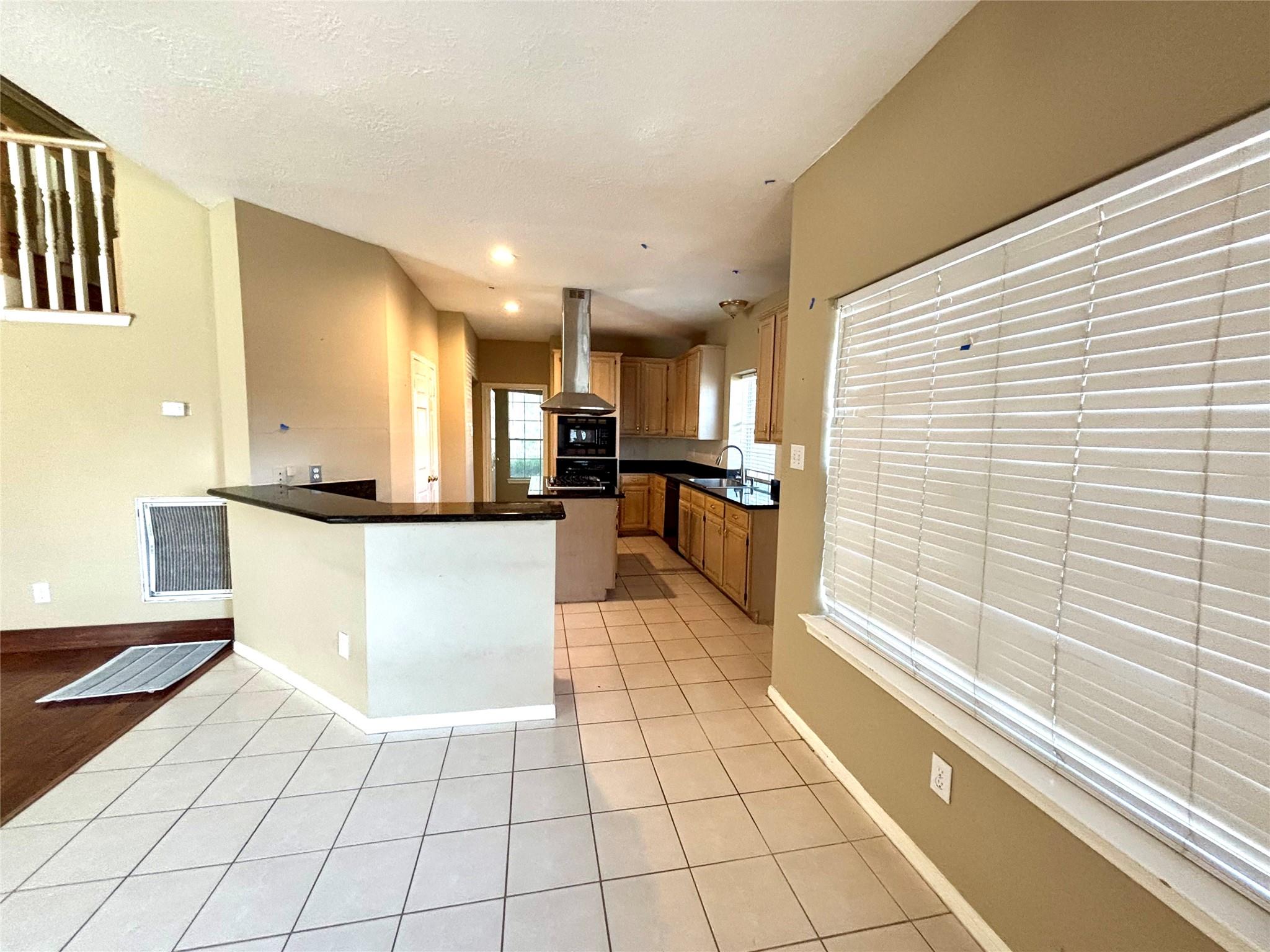 4738 Summer Lakes Streets Property Photo 8
