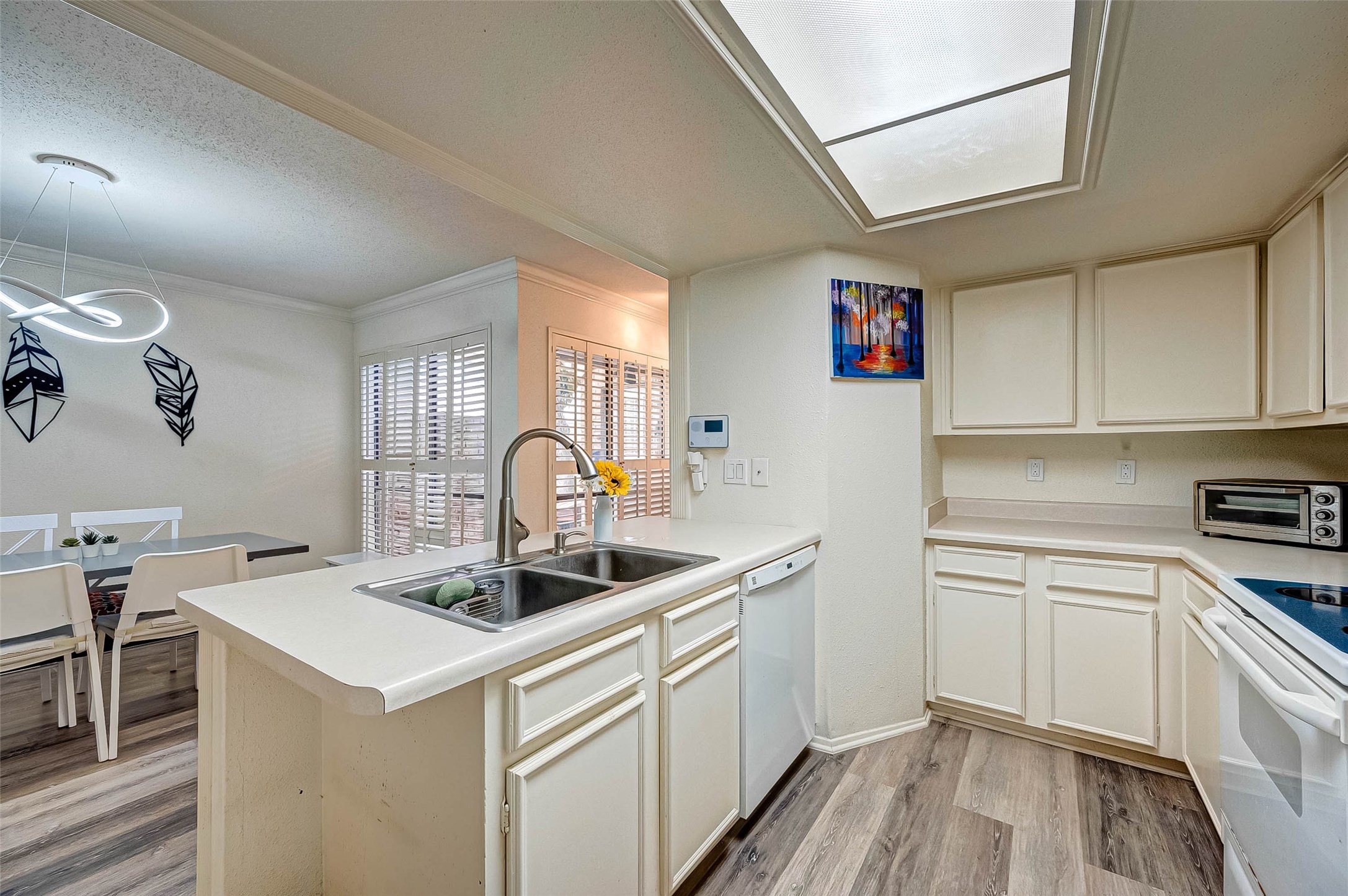 1908 Augusta Drive 7 Property Photo 21
