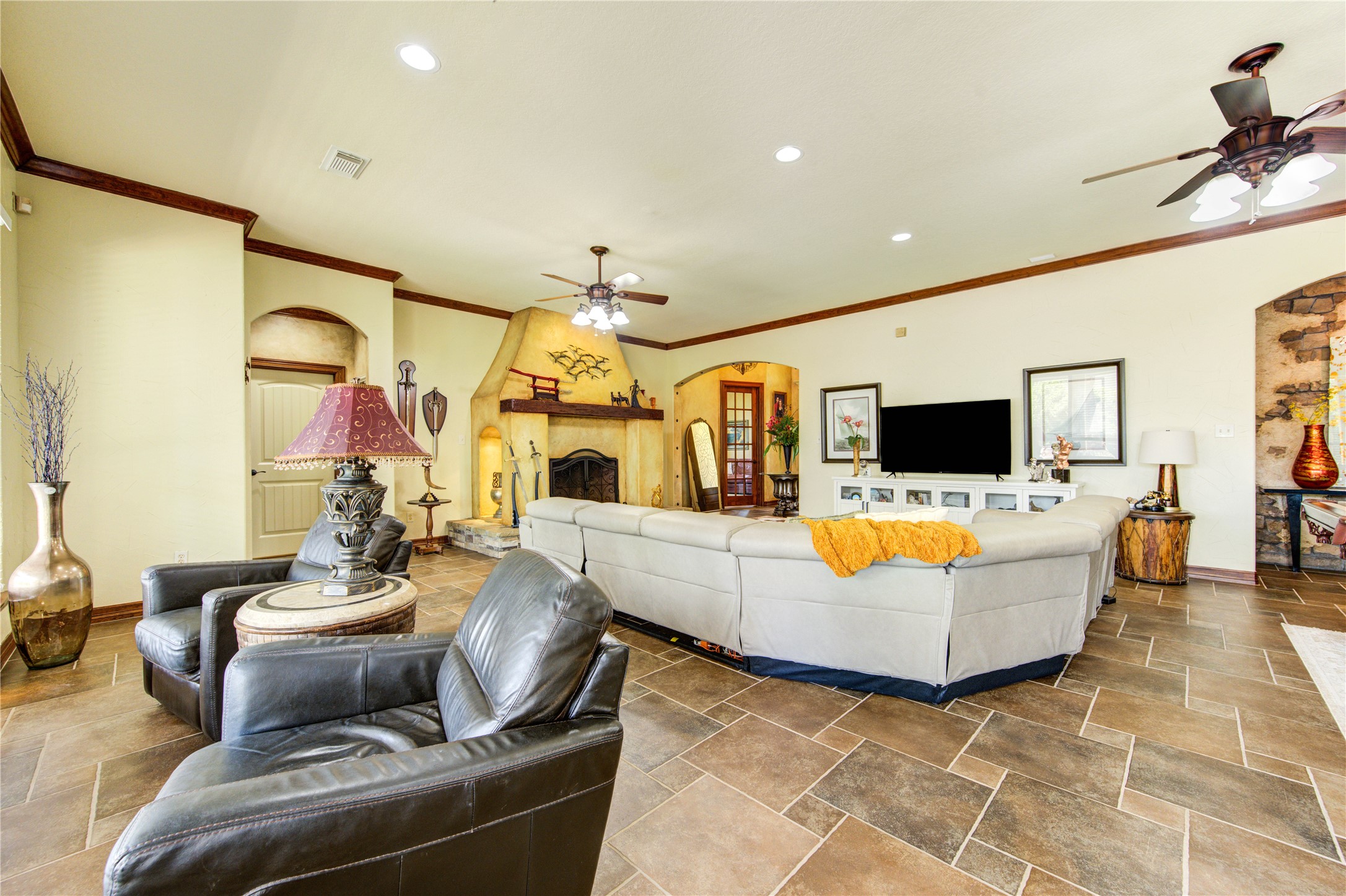 5920 White Oak Trace Property Photo 5