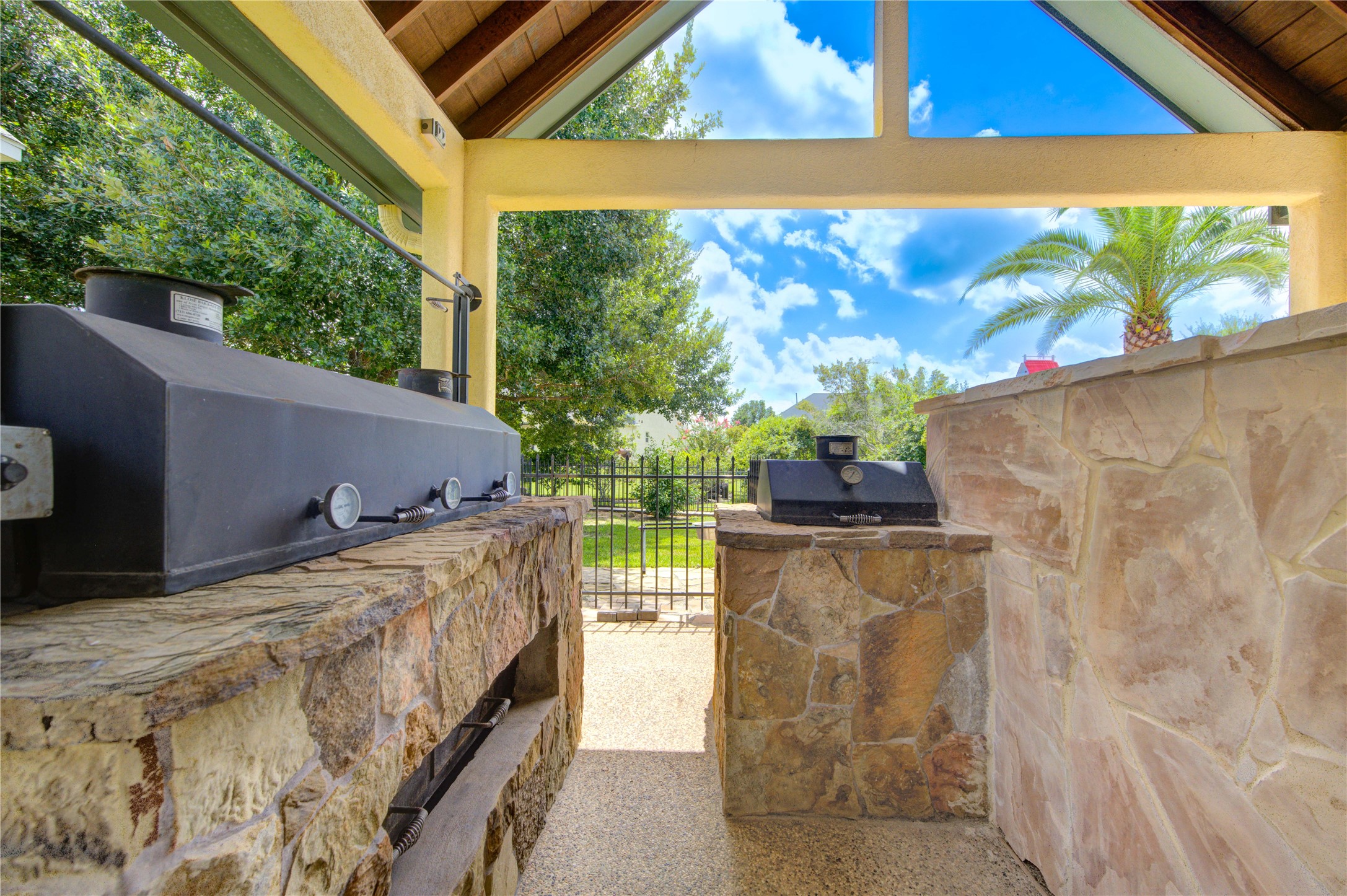 5920 White Oak Trace Property Photo 32