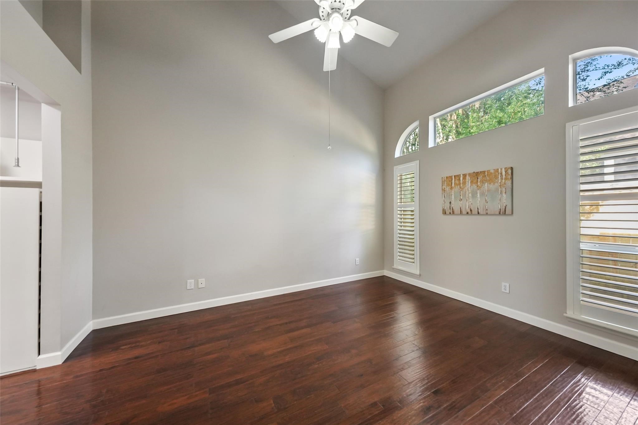 2351 Summit Way Property Photo 13
