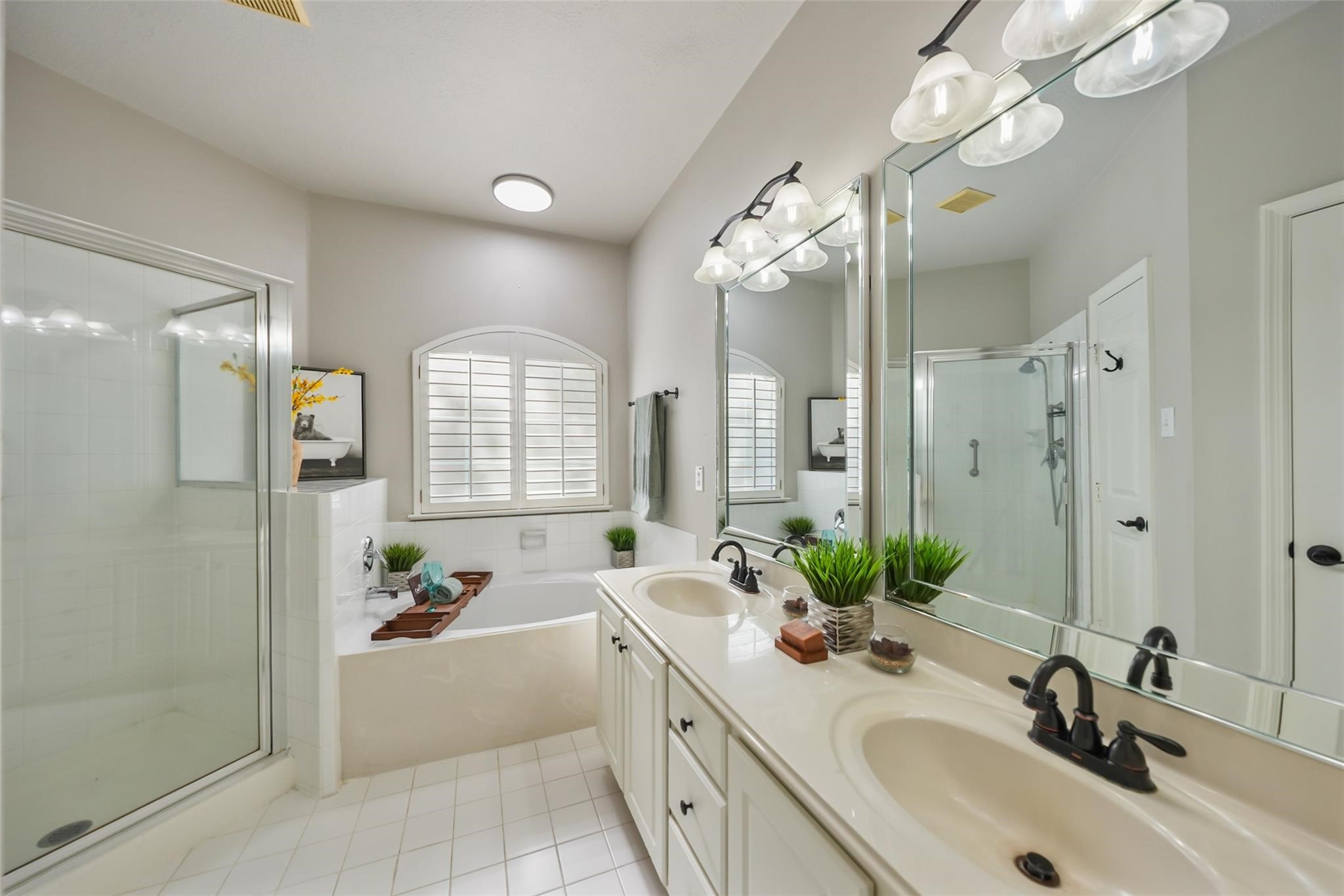 2351 Summit Way Property Photo 15