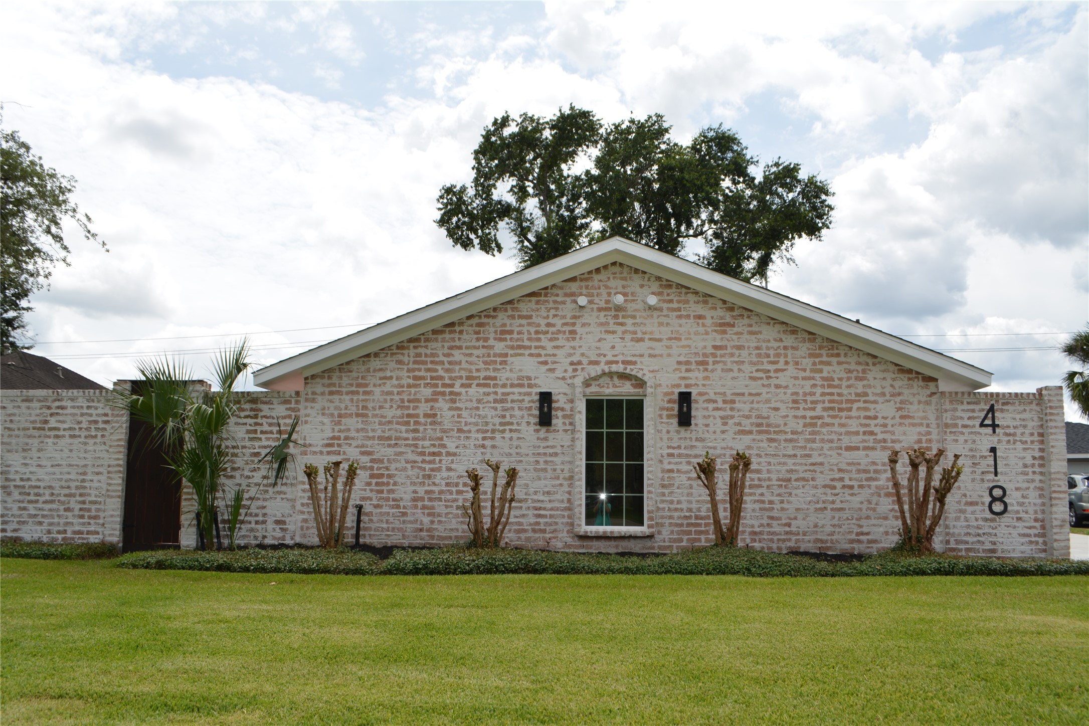 418 Briar Hill Drive Property Photo 1