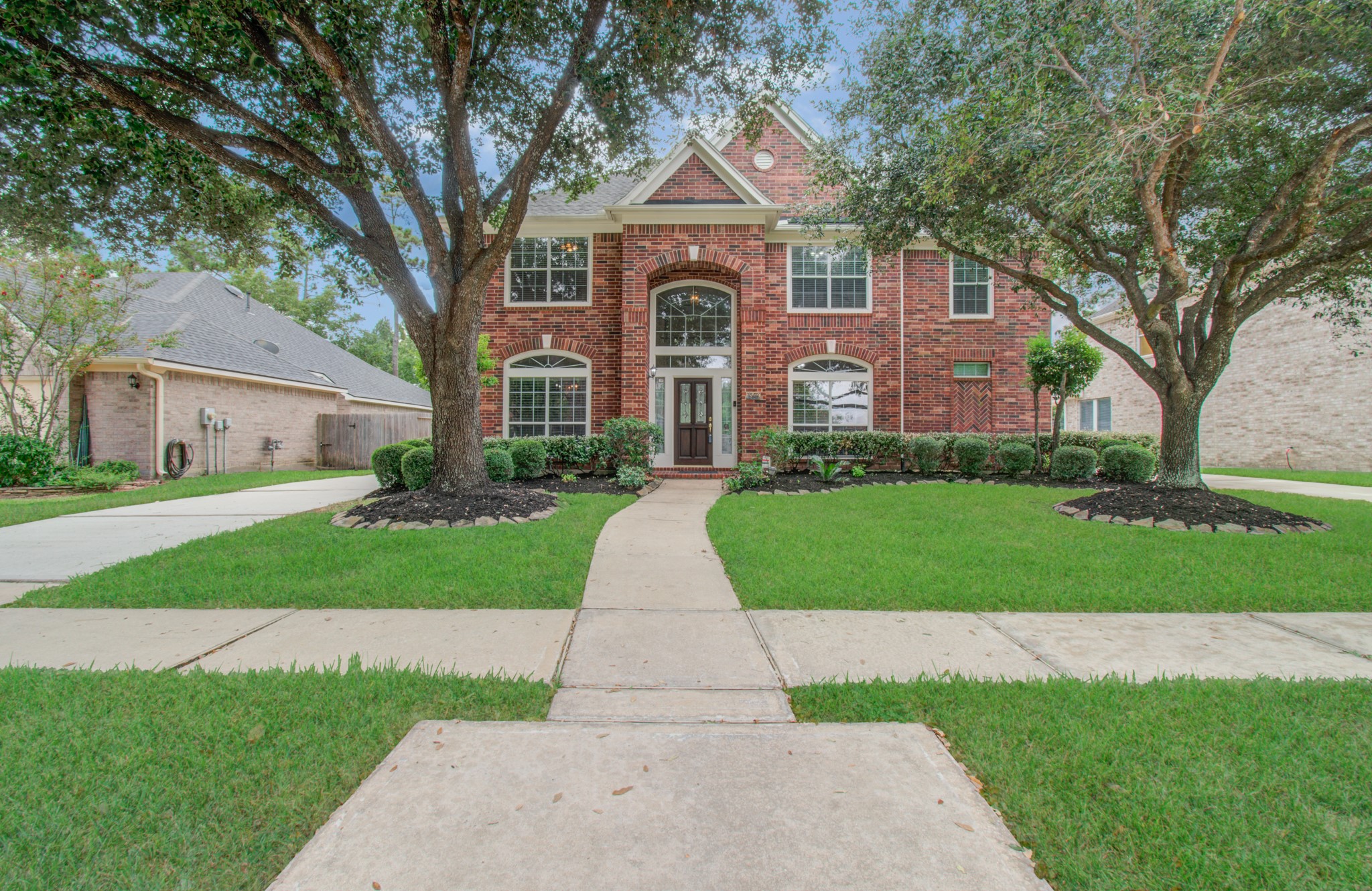 15919 Hurstfield Pointe Drive Property Photo 1