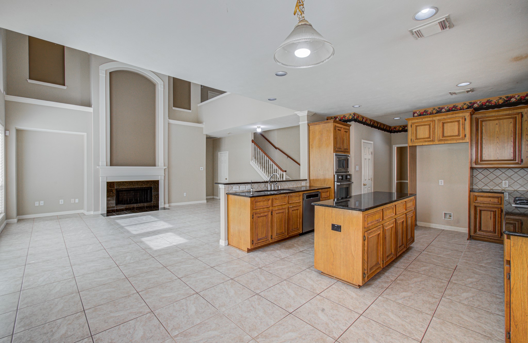 15919 Hurstfield Pointe Drive Property Photo 14